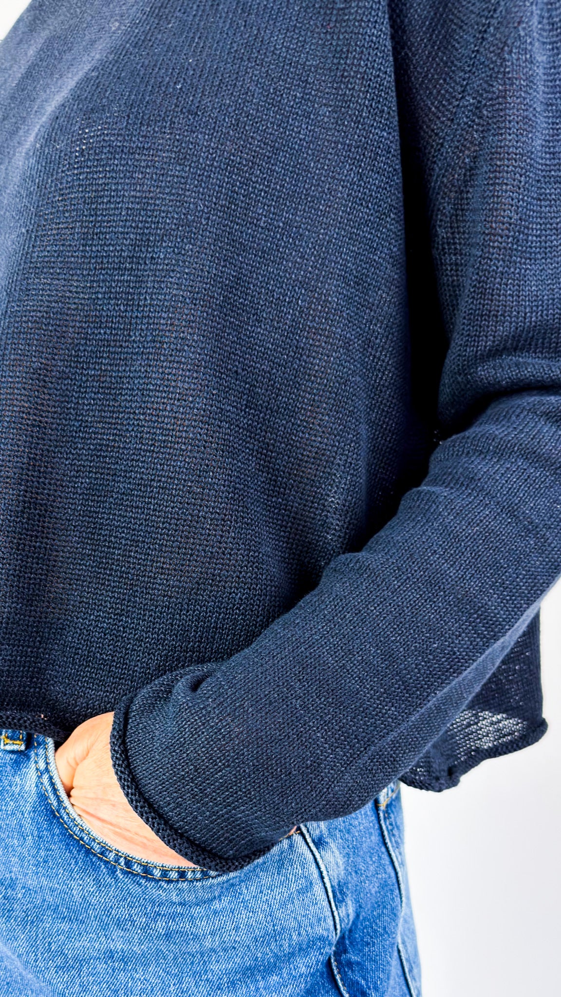 Cordelia James Pea Linen Jumper Navy