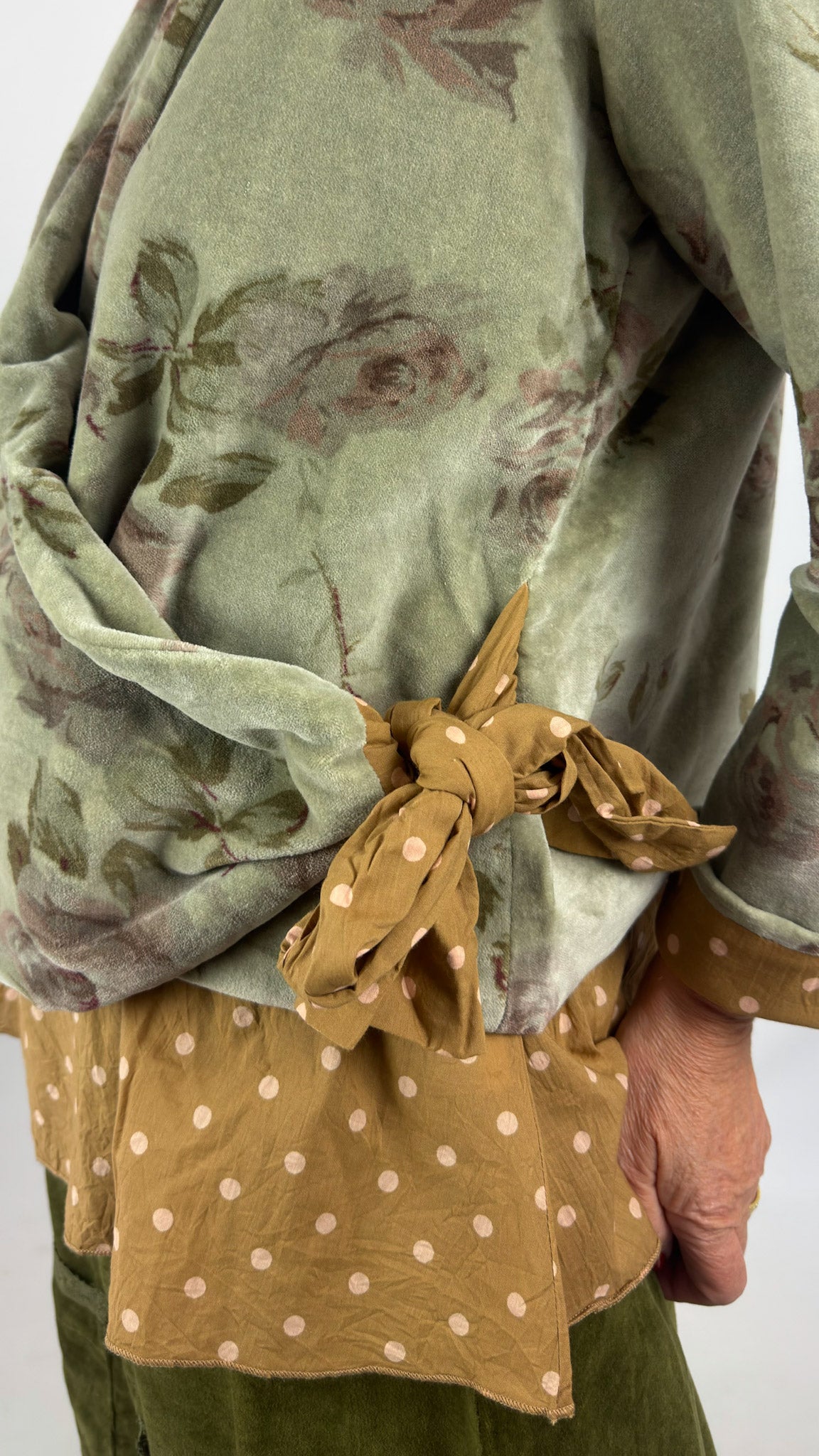 Les Ours Vavea Jacket Sage Flowers