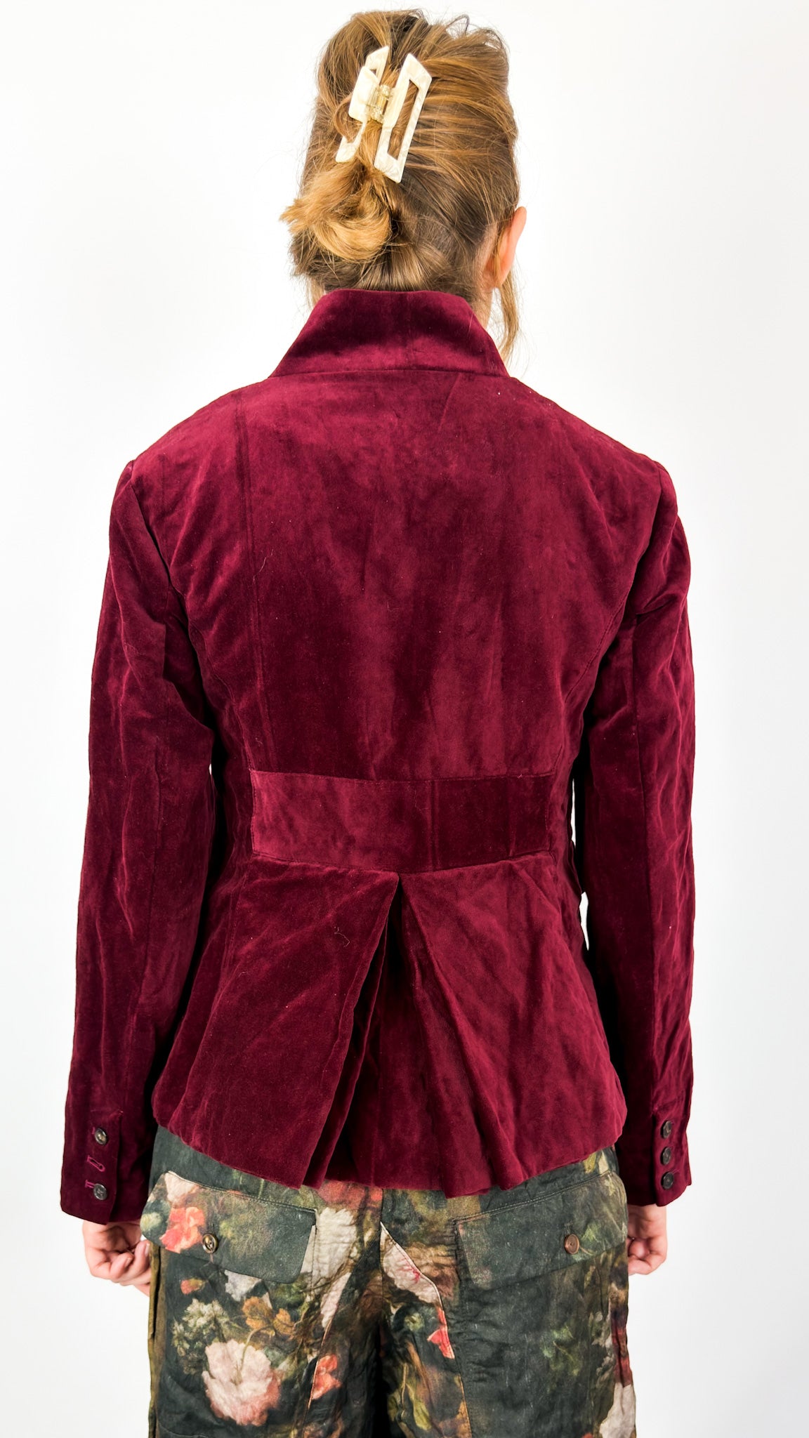 AM 8150 Puff Back Jacket Red Velvet