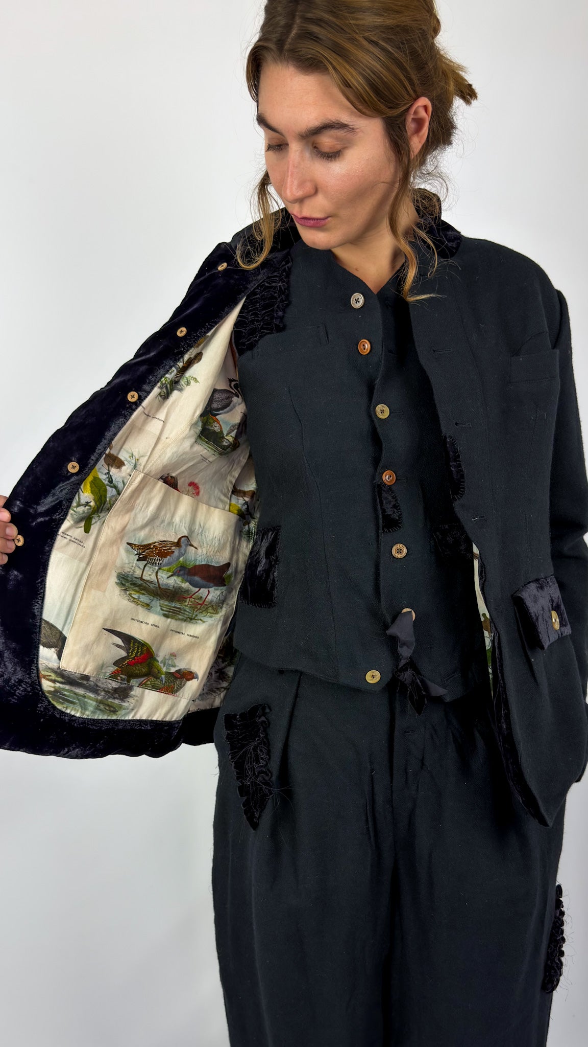 AM 0644 Poets Jacket Black