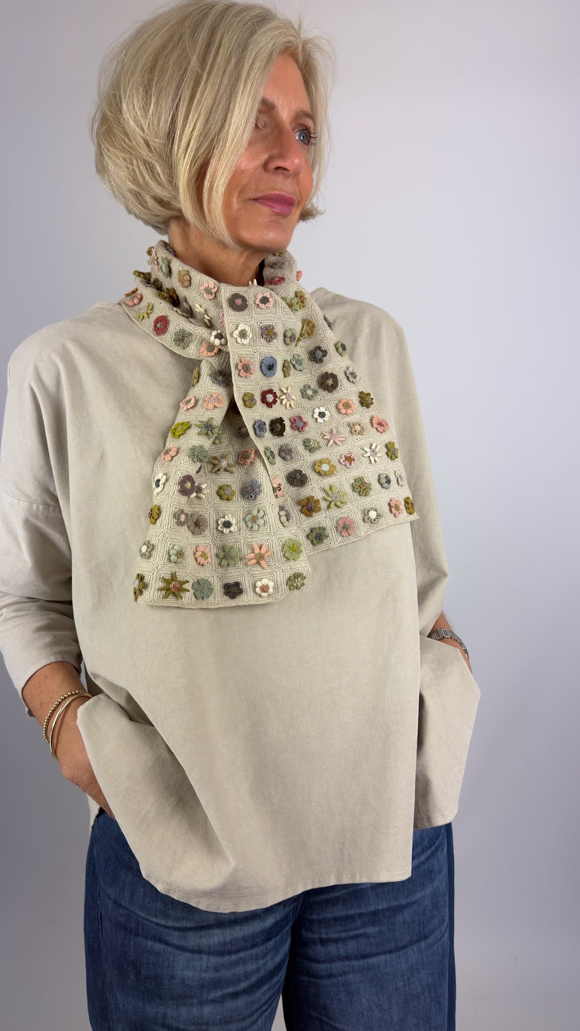 Sophie Digard 4907 Scarf Bou