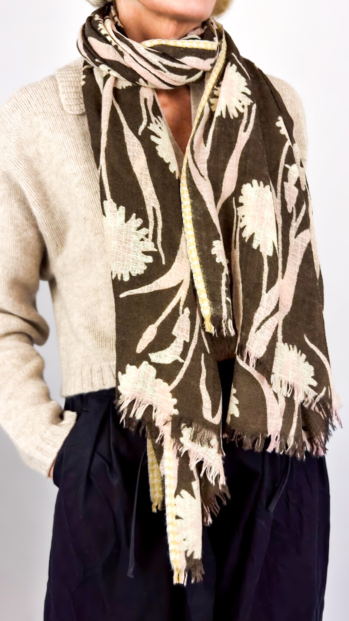 Épice 2694 Scarf Coffee