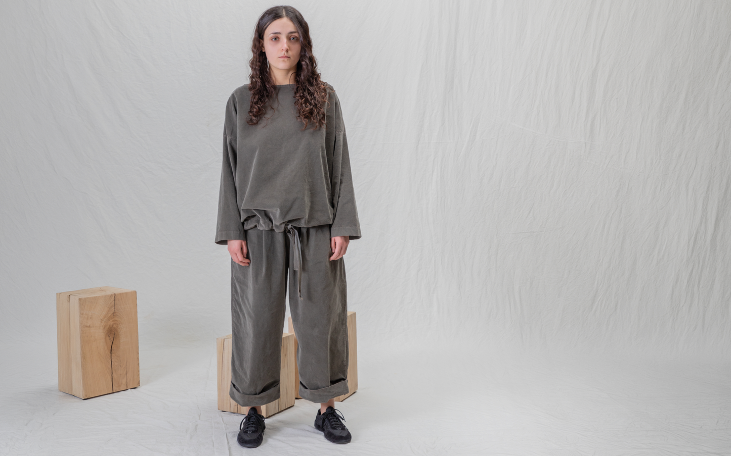 Album Di Famiglia V Drawstring Blouse Brown PRE-ORDER