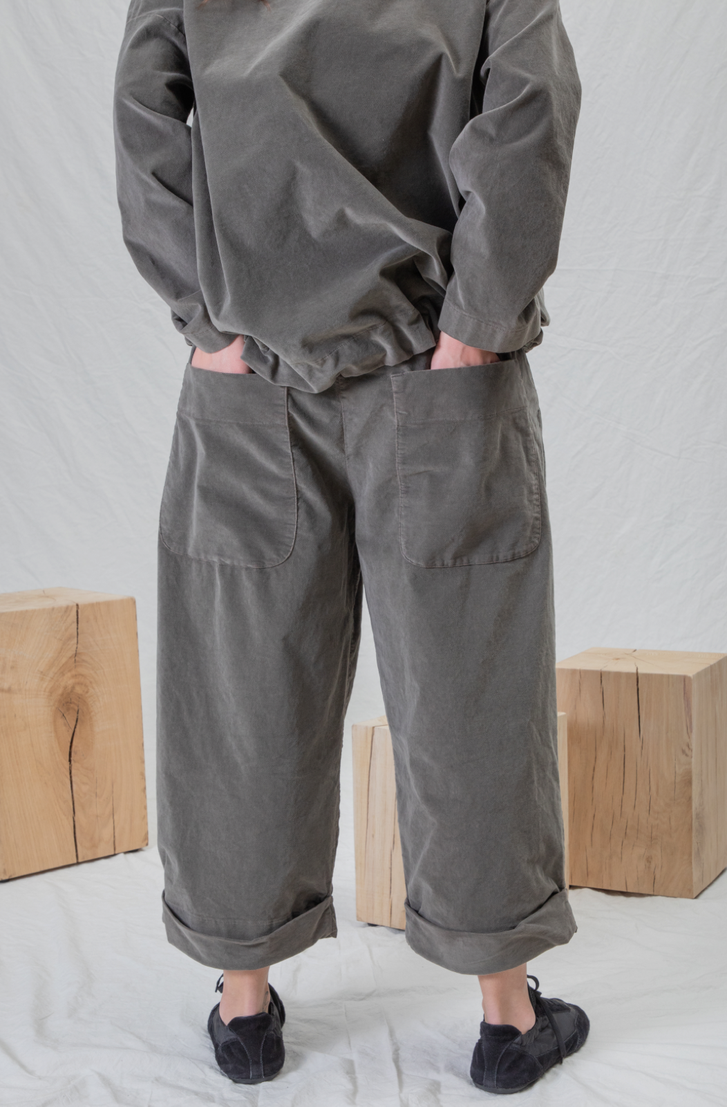 Album Di Famiglia Bragoni V Trousers Taupe PRE-ORDER