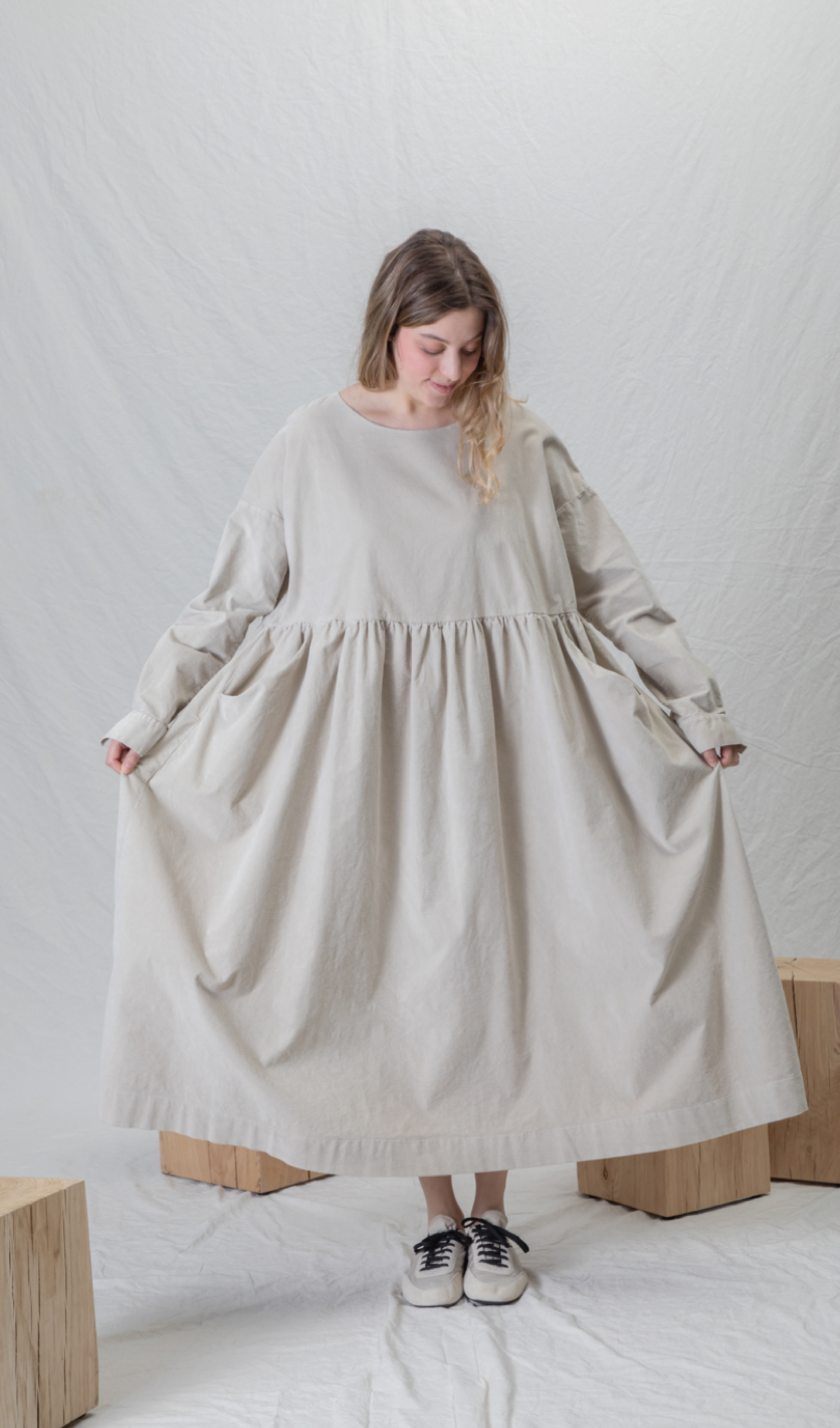 Album Di Famiglia V Round-Neck Dress Wine PRE-ORDER