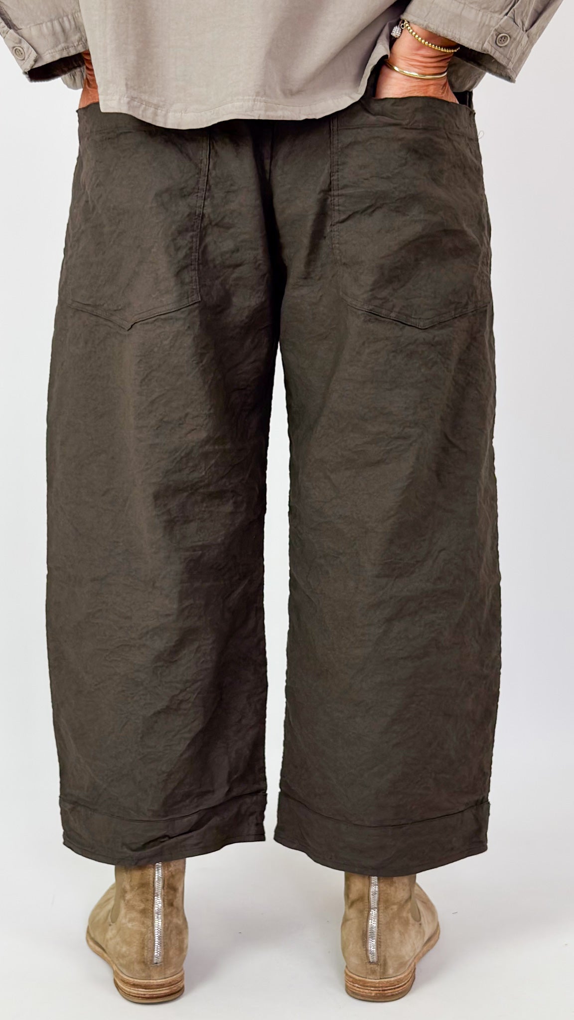 Aequamente 207 Trousers Visone