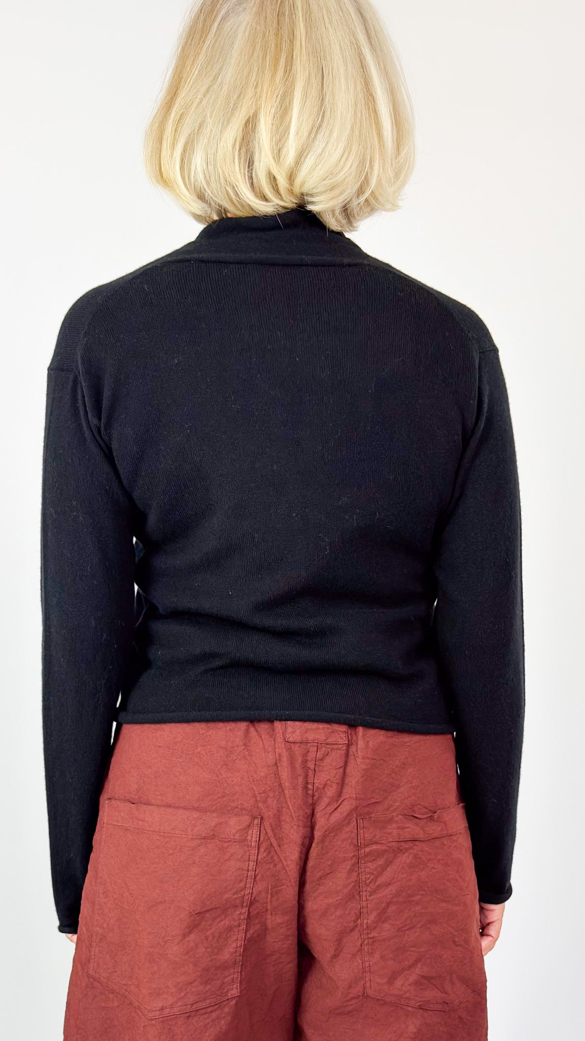 MJ Watson 643 Cardigan Black