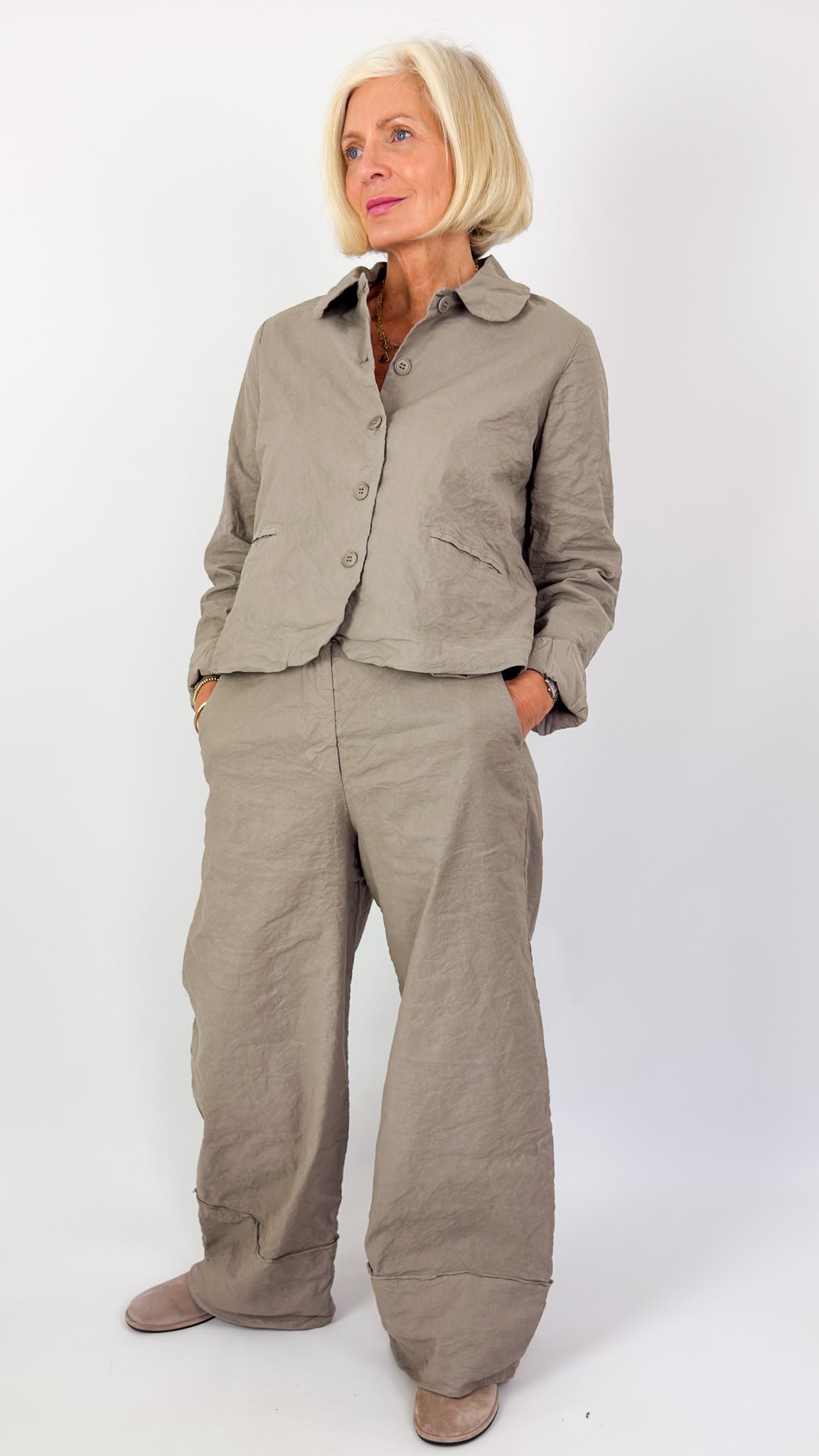 Aequamente 206 Trousers Tortora