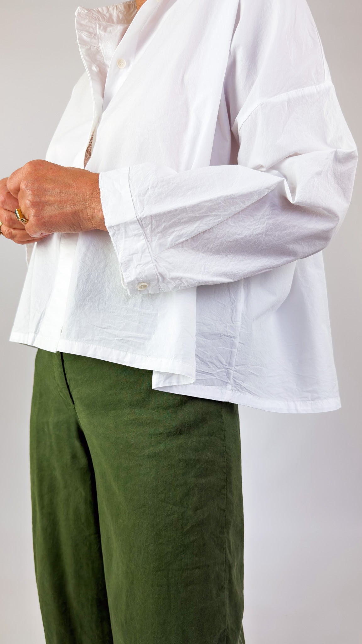 Aequamente 260 Shirt White