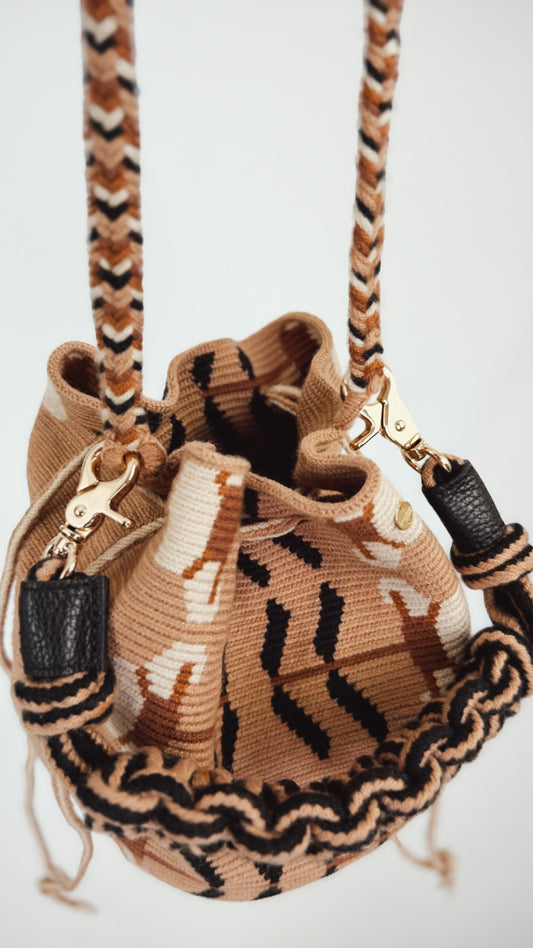 Guanabana Mitra Bag & Macrame Strap