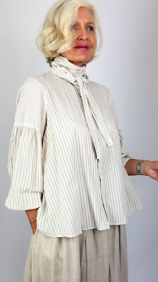 Pas De Calais 6856 Stripe Bow Blouse Ivory