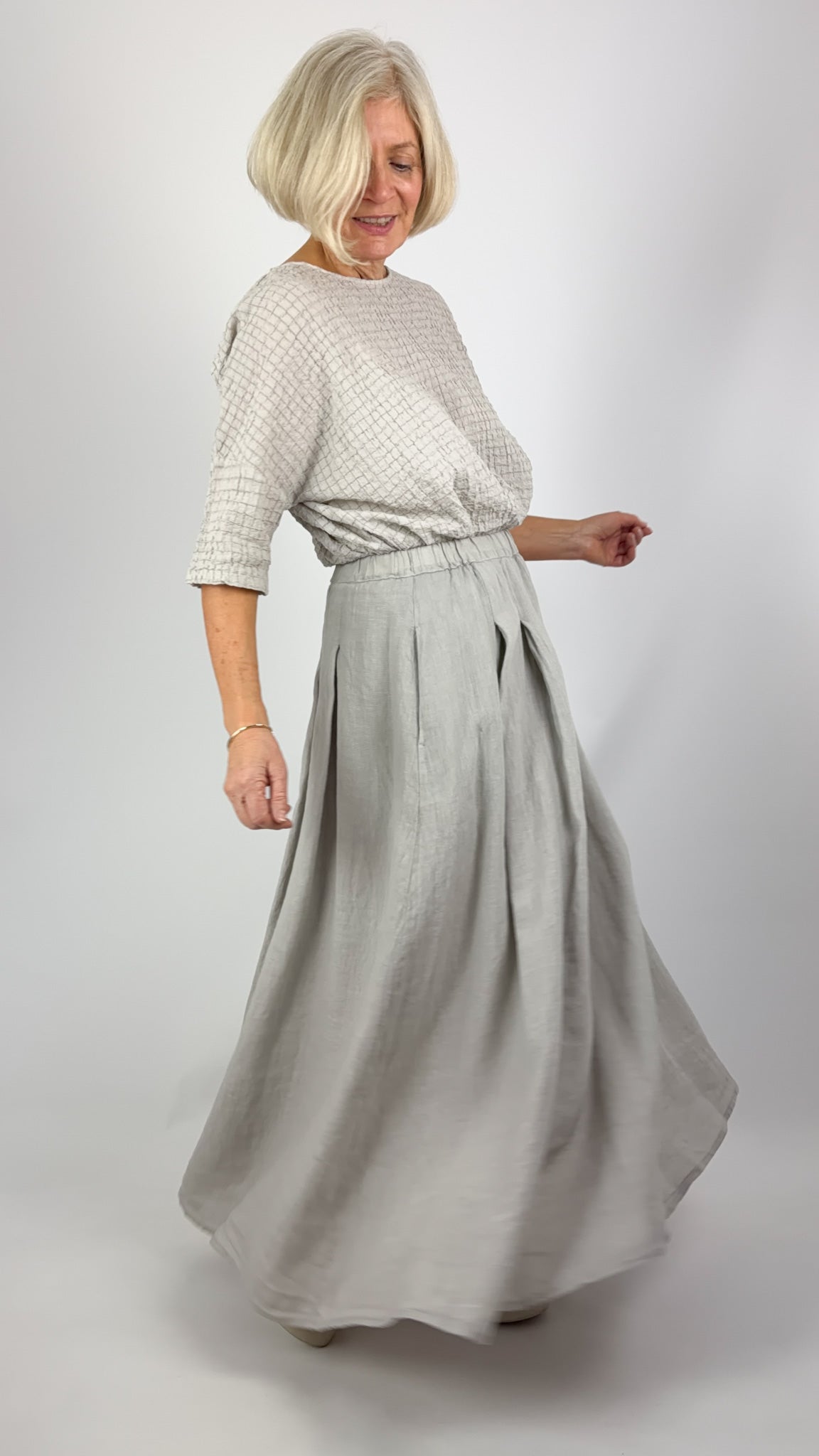 Neirami 102LI Skirt Shell