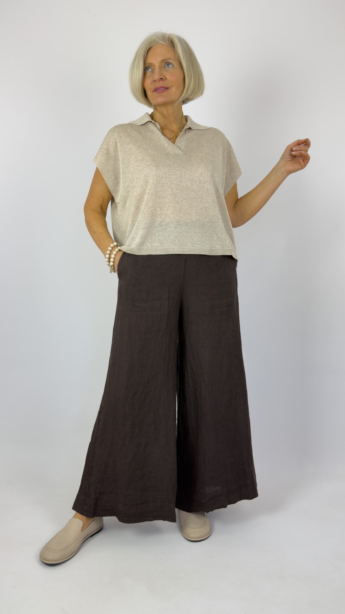 Humility Lesir Jumper Beige