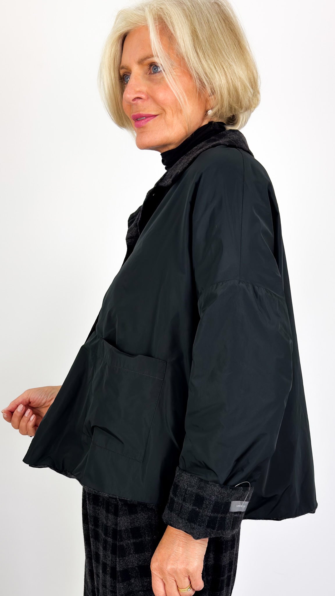 Niermai 322 Jacket Black