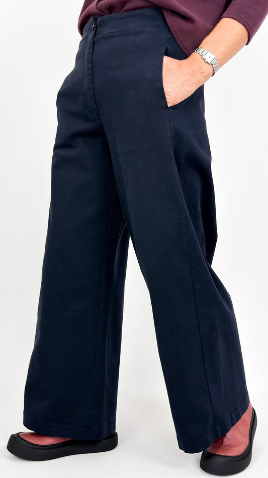 Neirami 312 Trousers Abisso