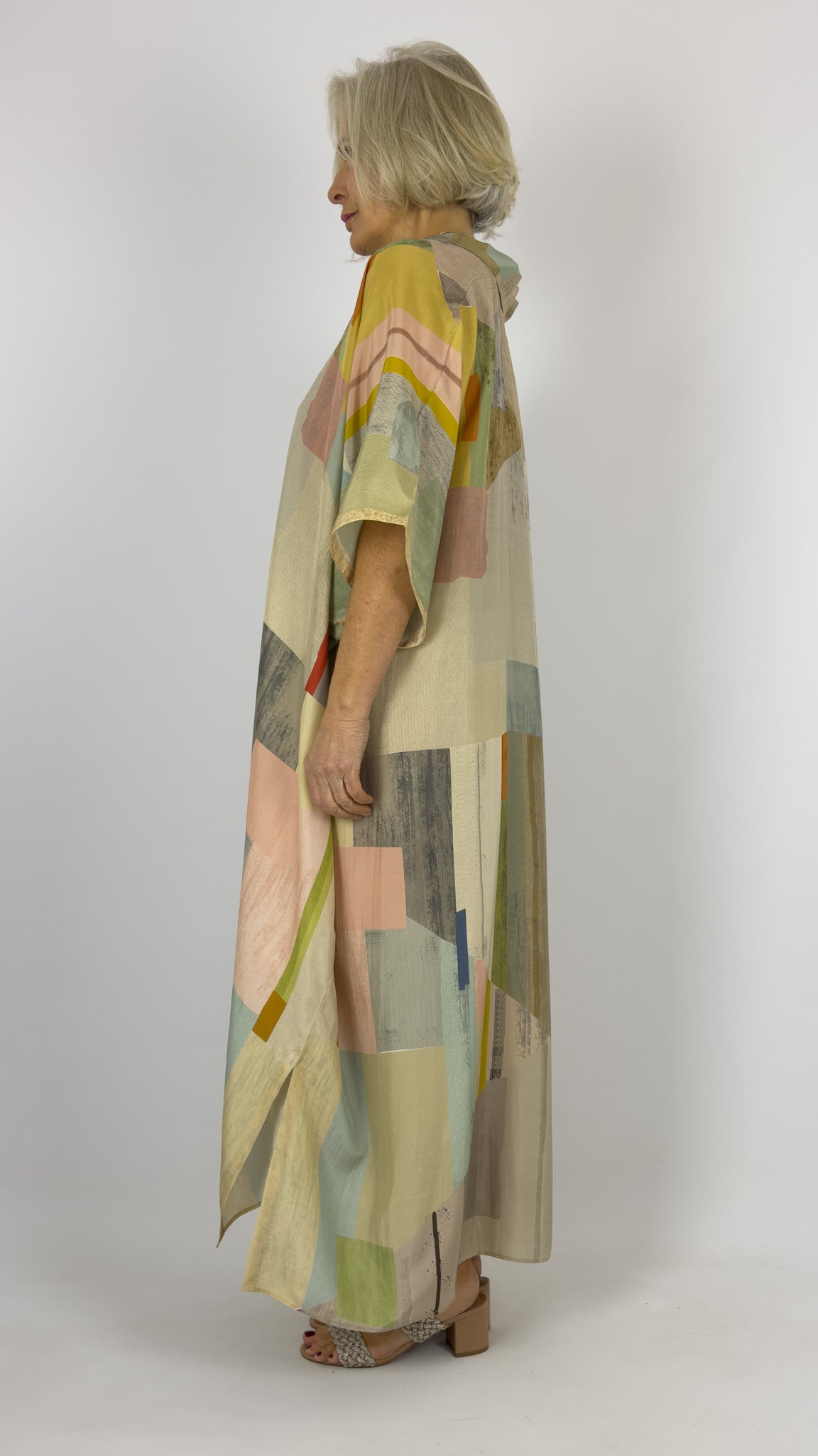 Beetroot Kiseki Kaftan Dress Sakura