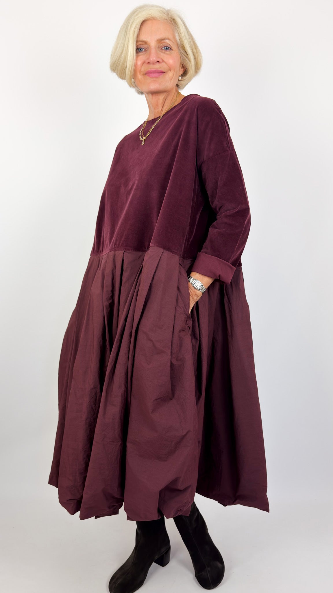Album Di Famiglia V/TC Boatneck Pleat Dress Wine