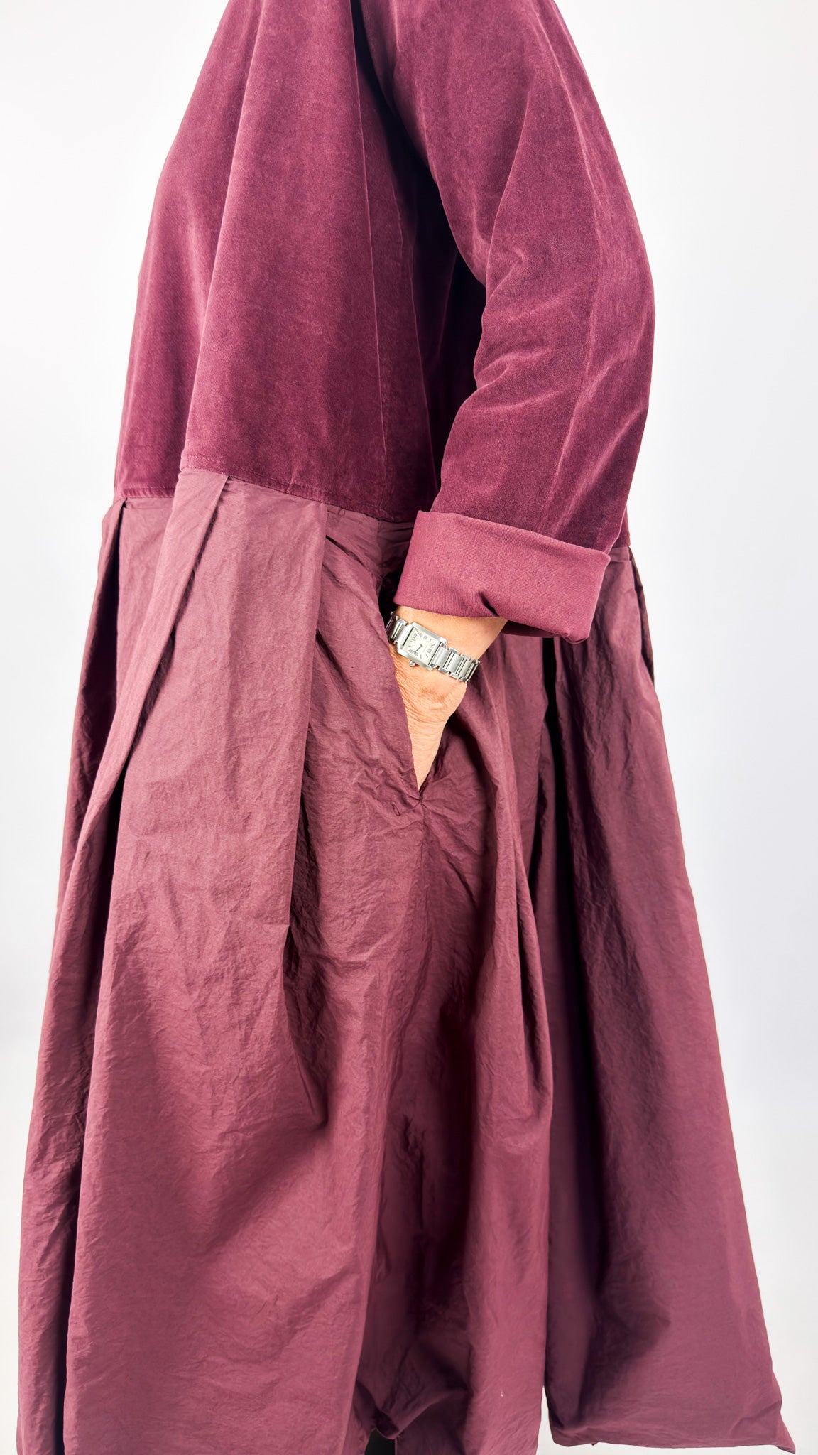 Album Di Famiglia V/TC Boatneck Pleat Dress Wine