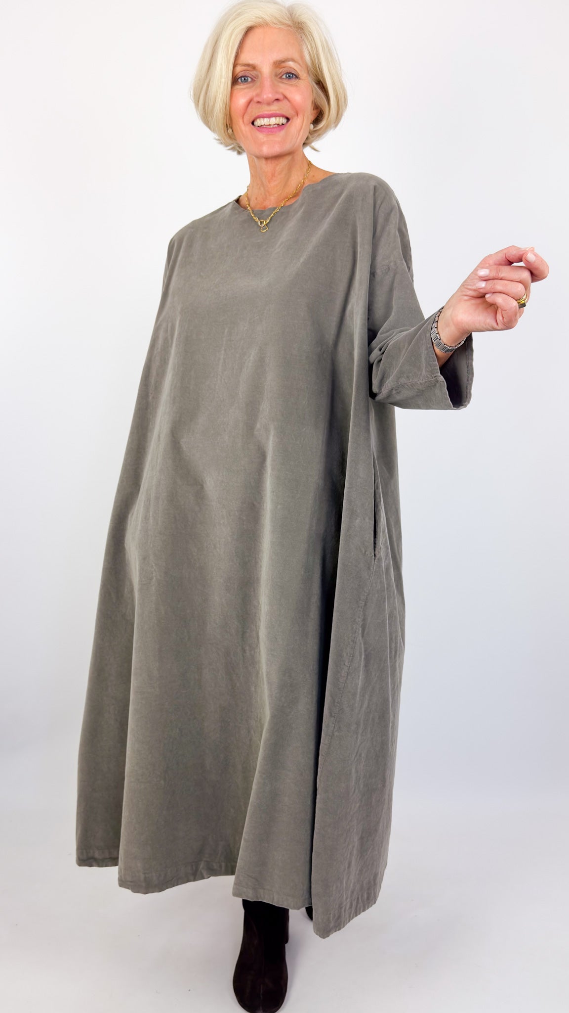 Album Di Famiglia V Loose Dress Taupe