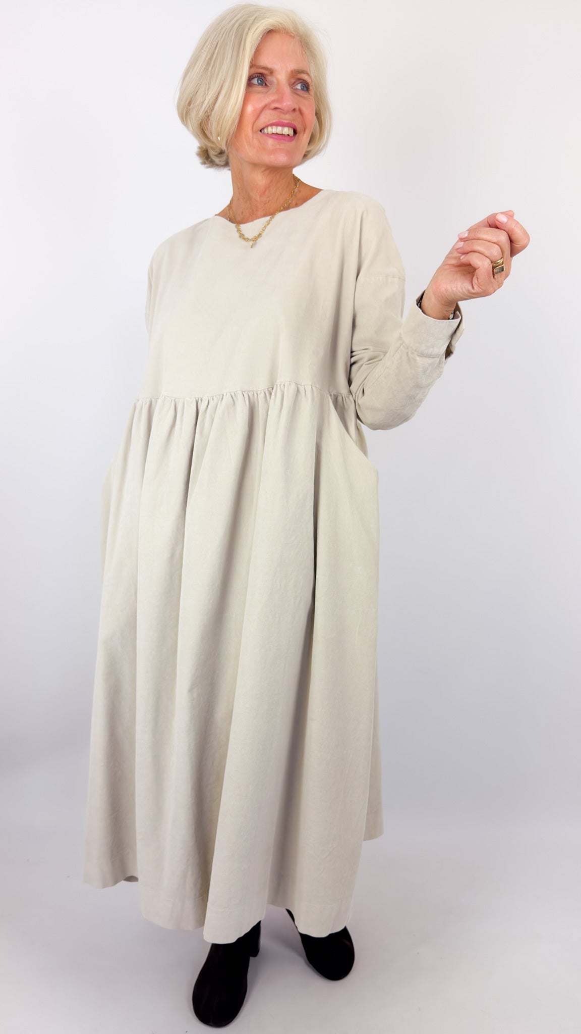 Album Di Famiglia V Round-Neck Dress Oatmeal