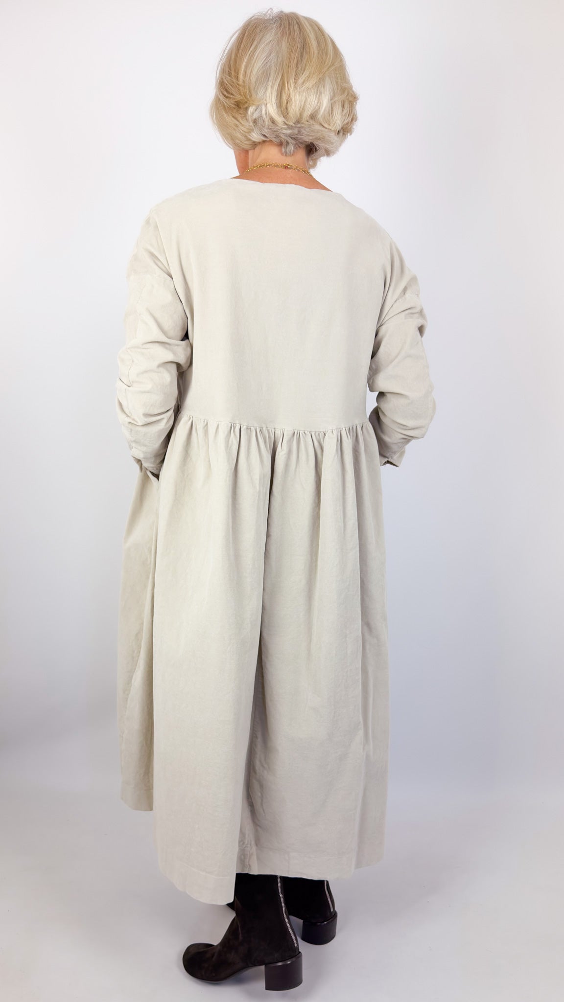 Album Di Famiglia V Round-Neck Dress Oatmeal