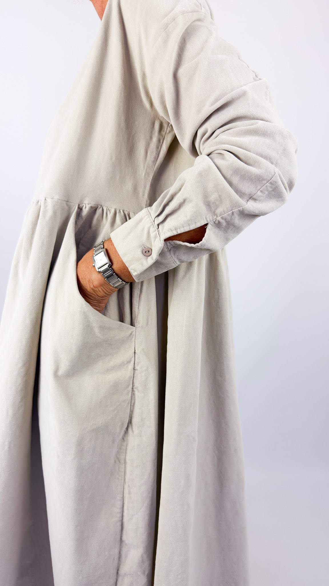 Album Di Famiglia V Round-Neck Dress Oatmeal