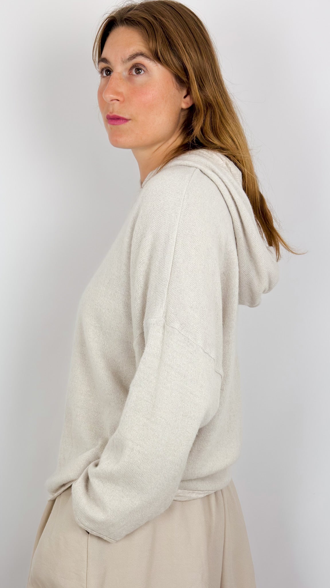 Elsa Esturgie Rouge Jumper Pearl