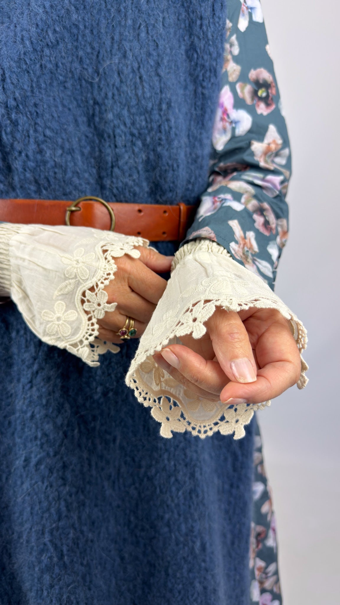 Ewa I Walla Elin Gloves White