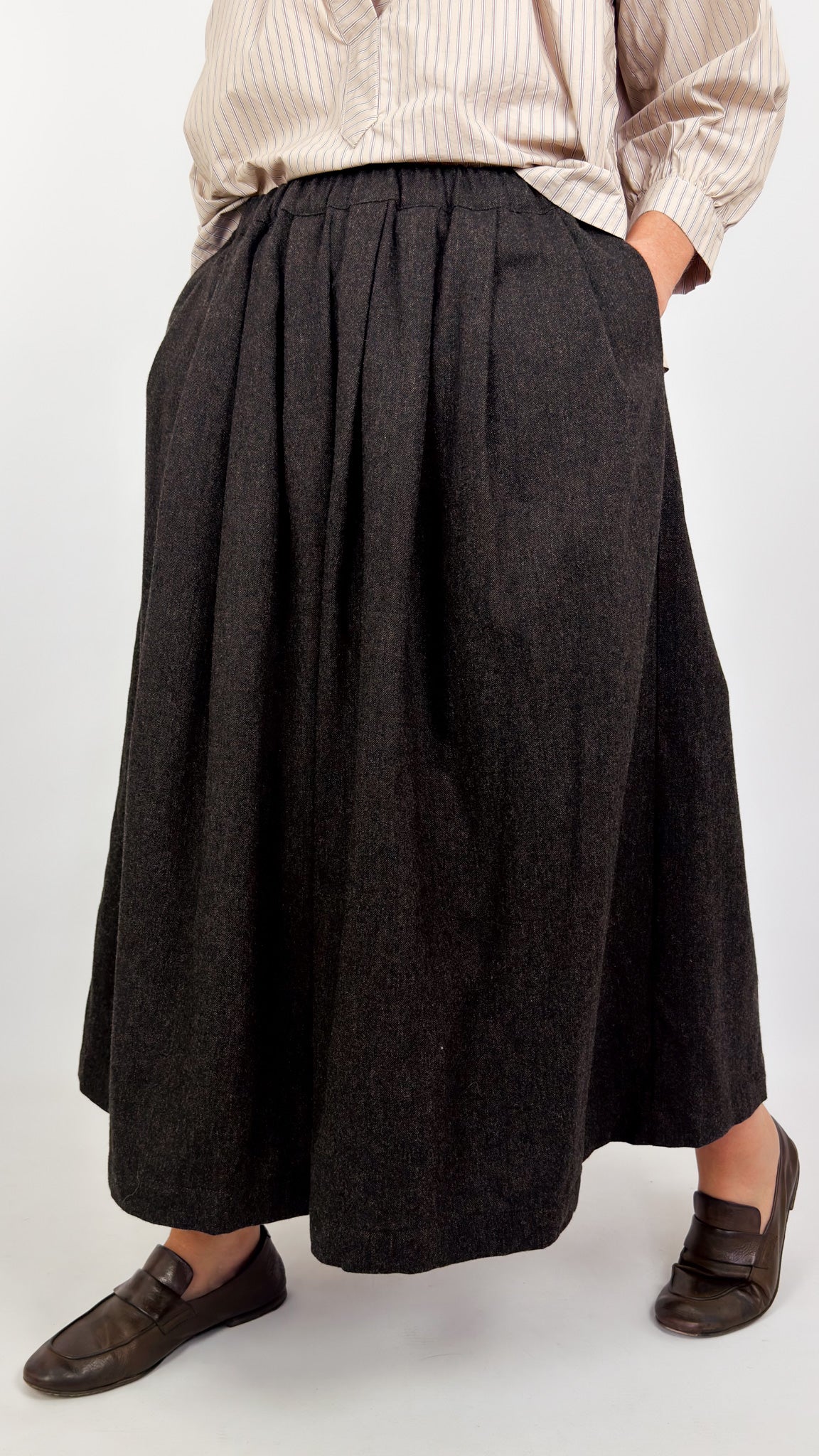 Gallego Desportes 418 Trousers Brown