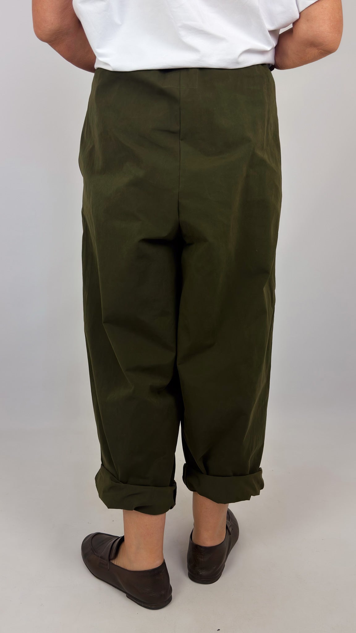 Gallego Desportes 416 Trousers Green