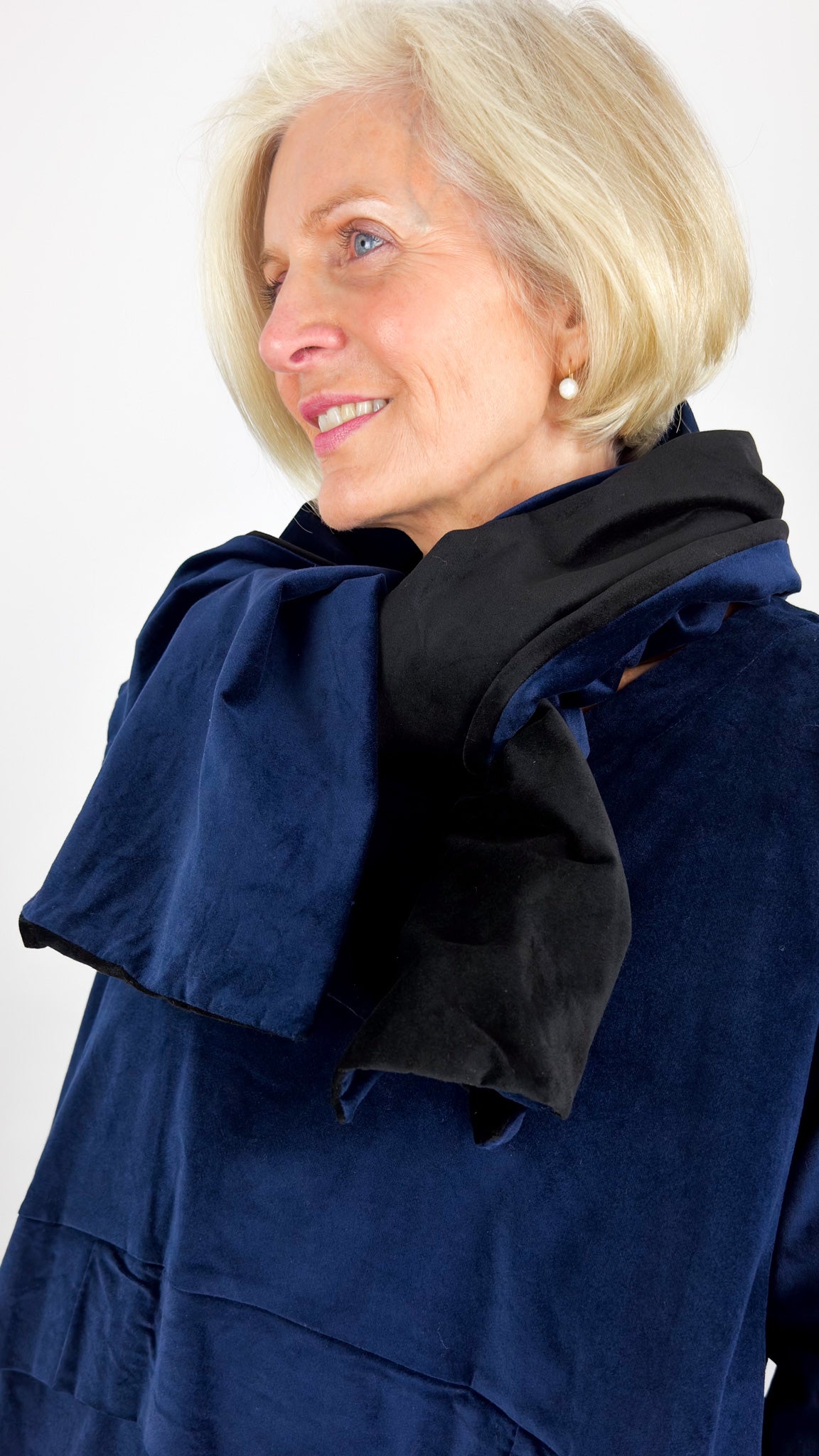Barbara Lang CARL XXX Scarf Navy/Black