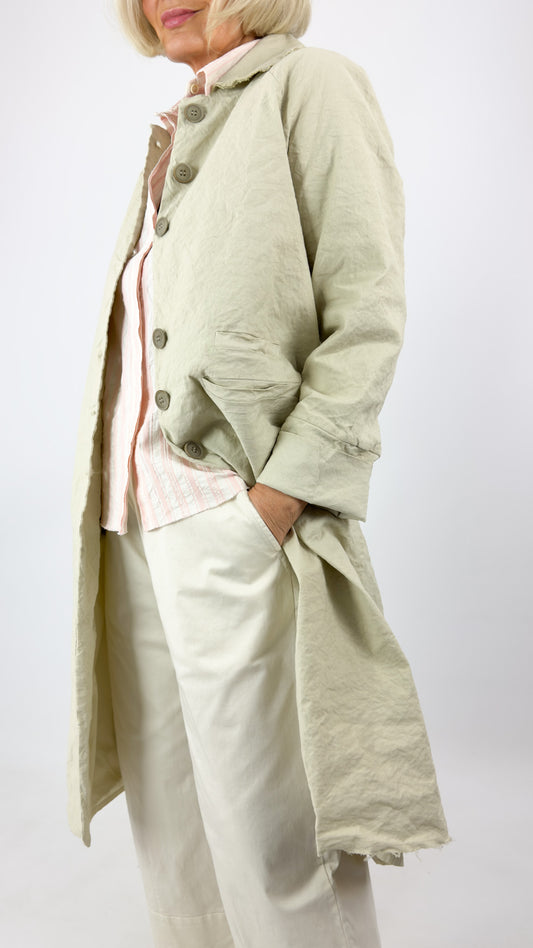Aequamente 100 Coat Sand
