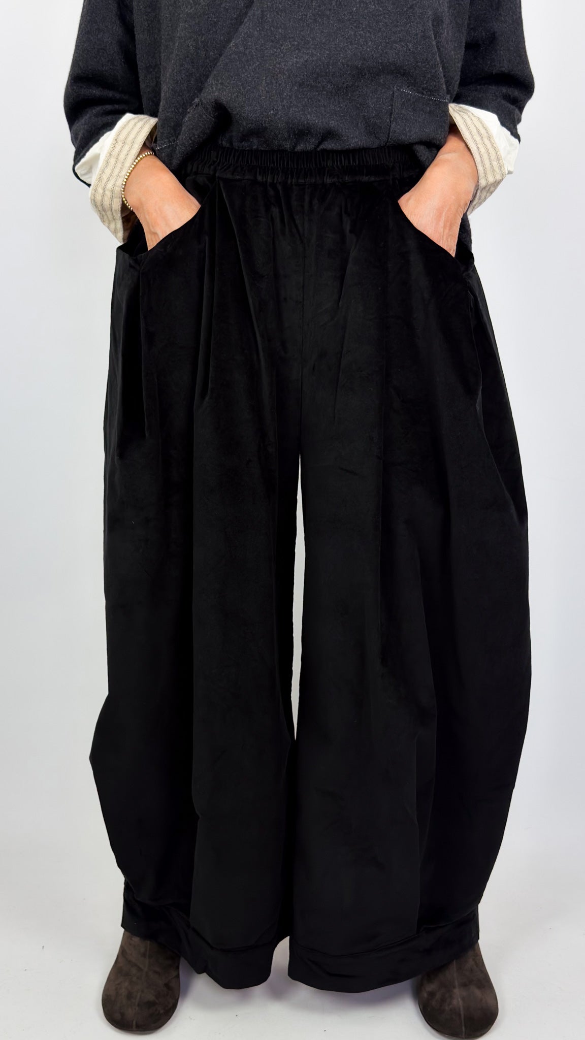 Barbara Lang CARL XVII Trousers Black