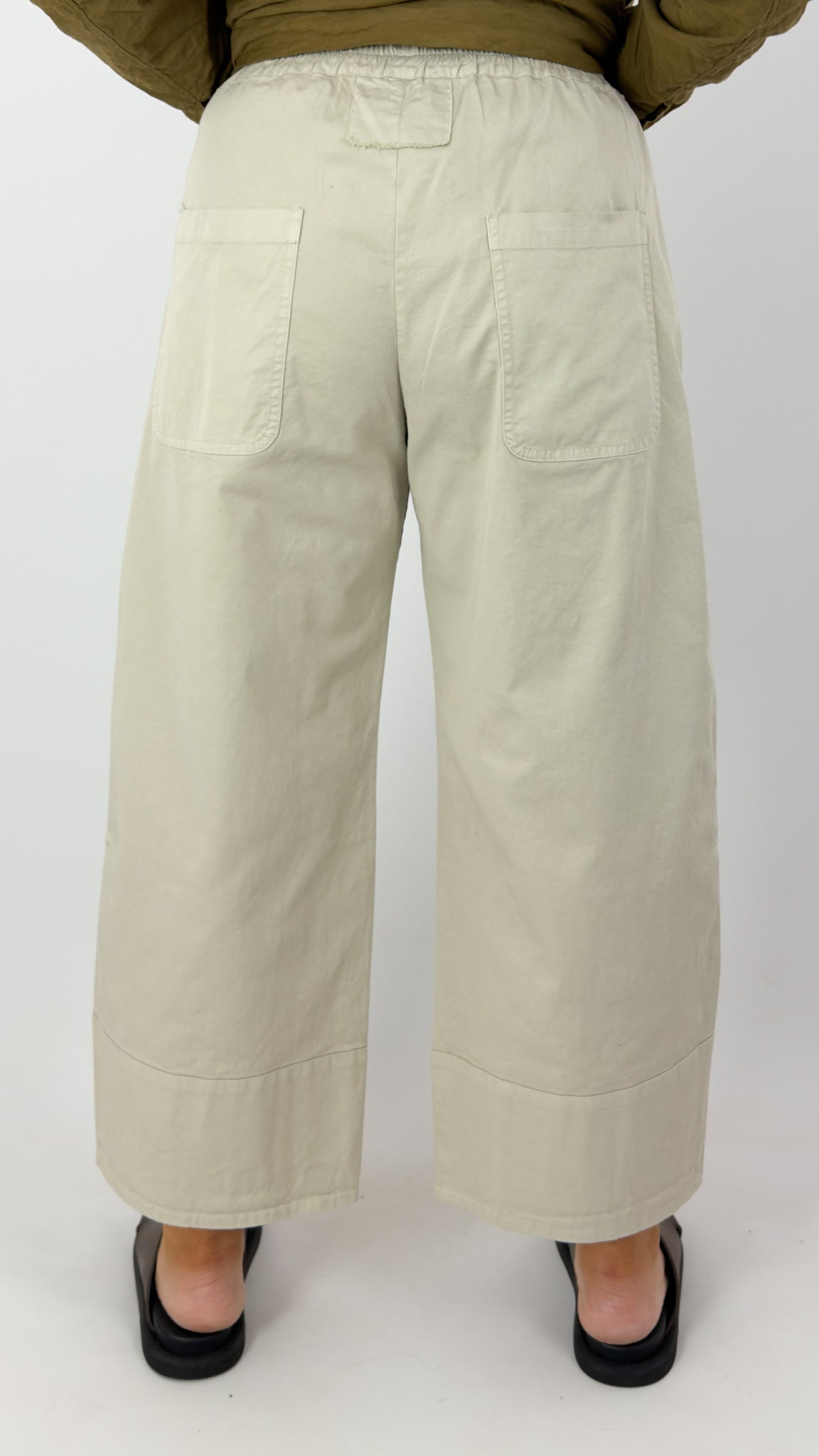 Aequamente 140 Trousers Sand
