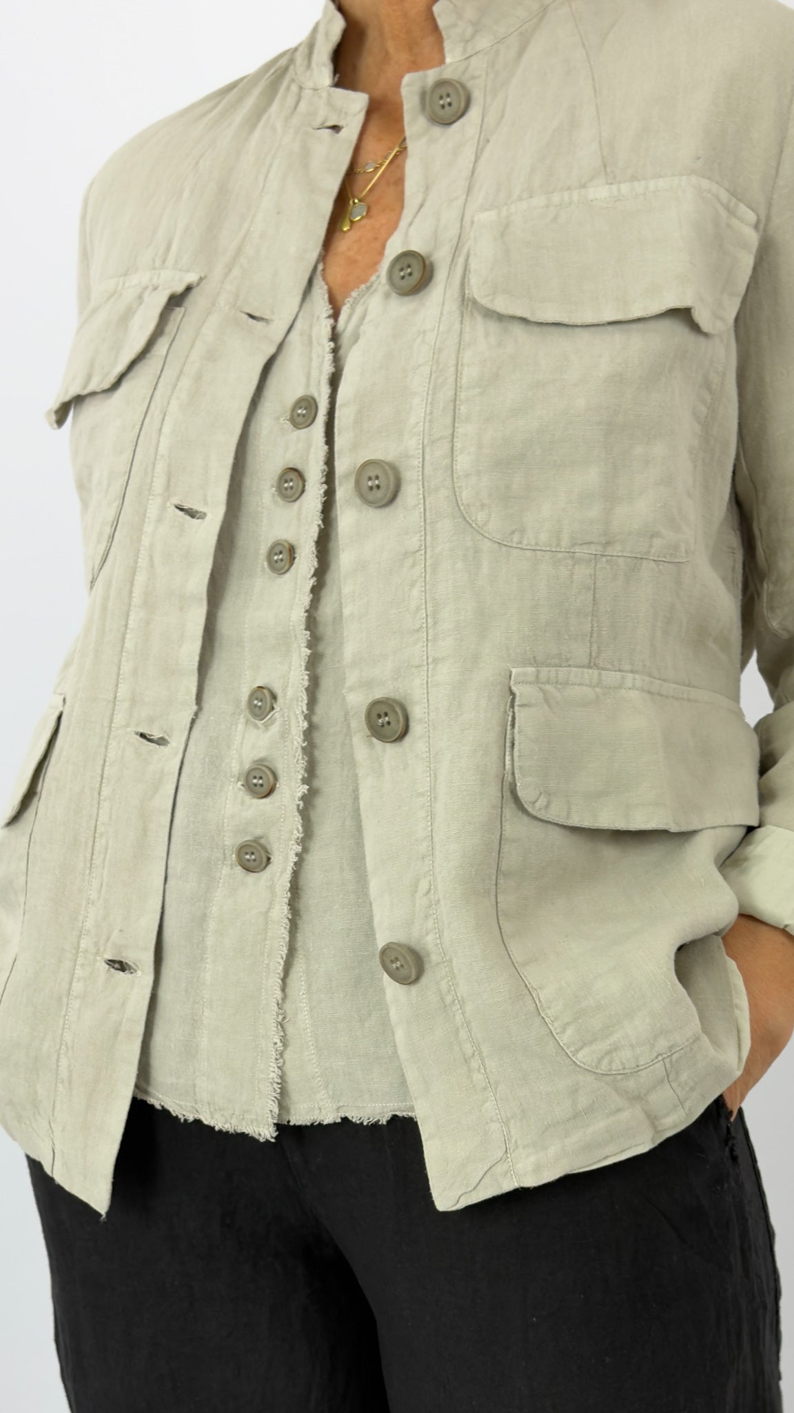 Aequamente 116 Jacket Sand