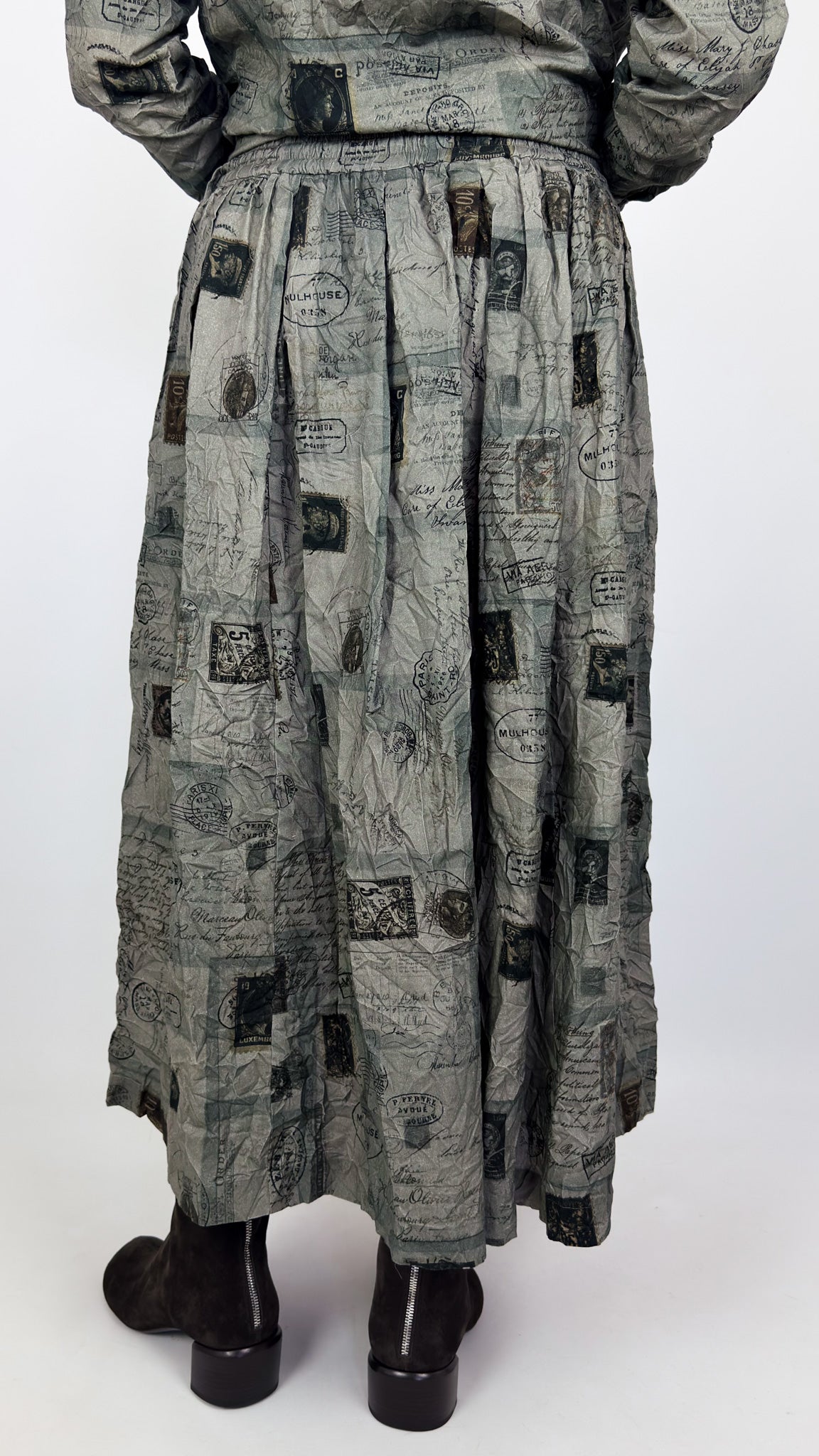 Pas De Calais 7491 Travel Print Skirt Charcoal