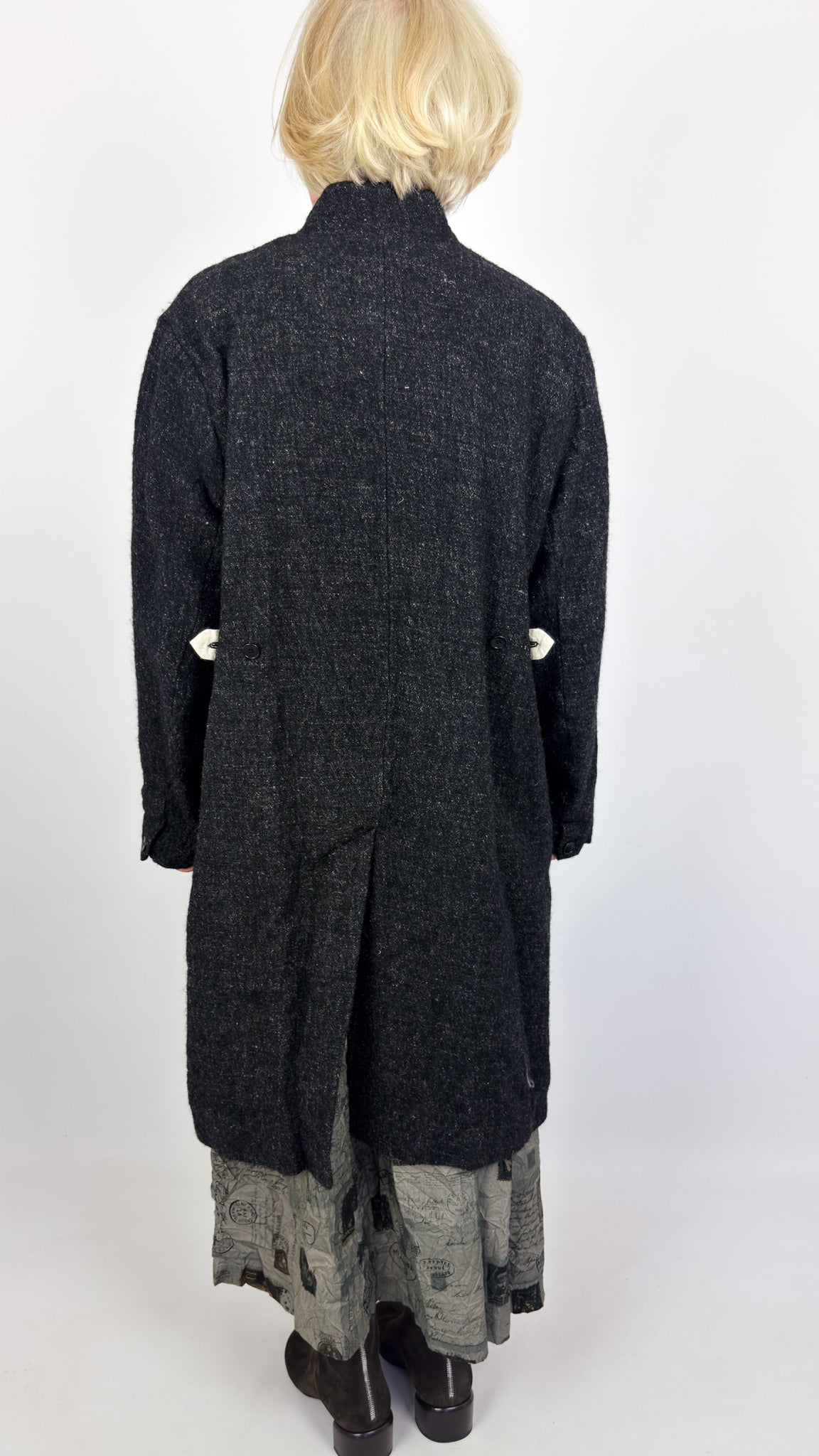 Pas De Calais 9392 Chesterfield Coat Charcoal