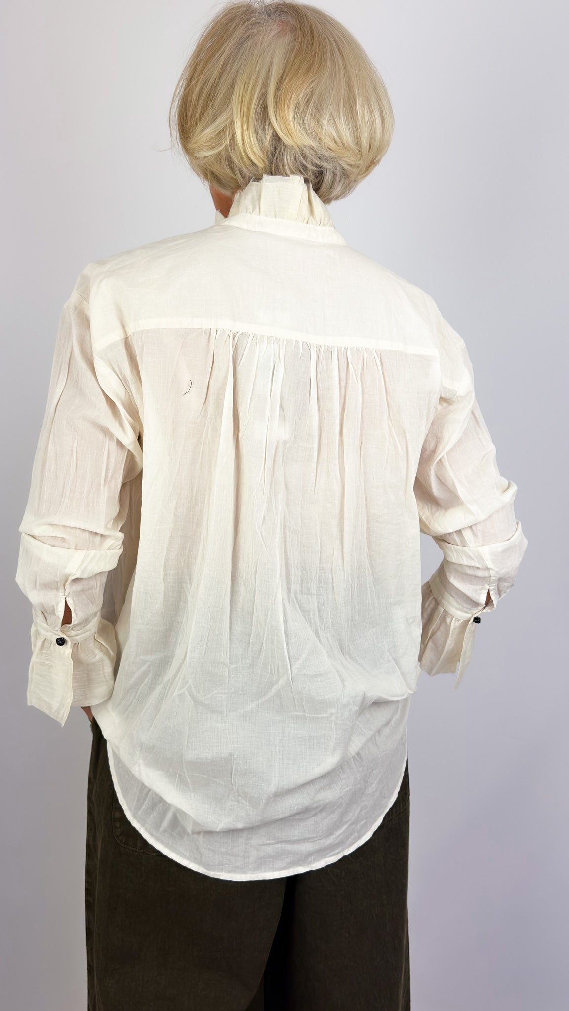 Pas De Calais 6862 Ruffle Blouse Natural