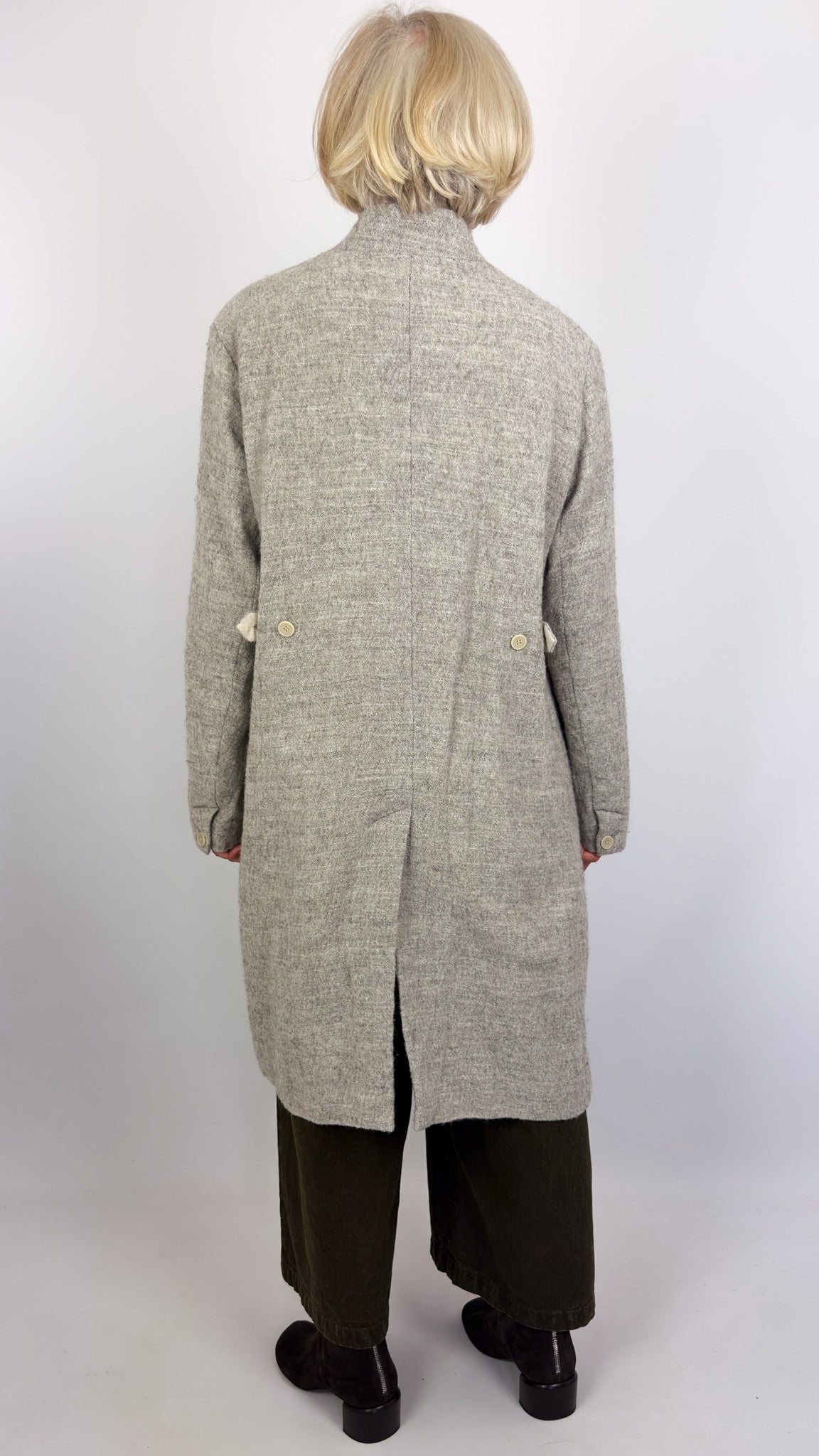 PDC 9392 Chesterfield Coat Beige