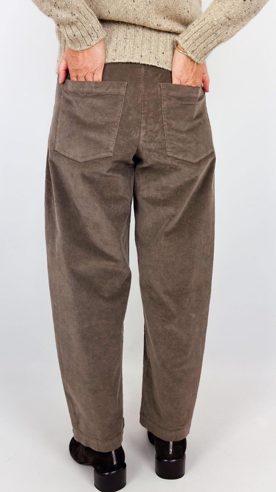 Neirami 208 Trousers Twig