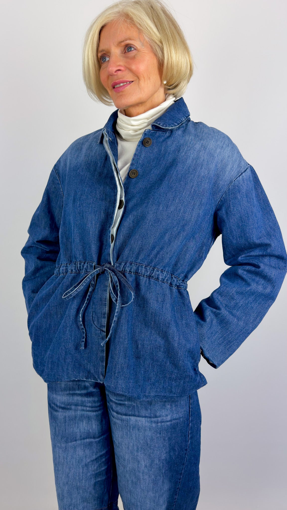 Aequamente 252 Jacket Washed