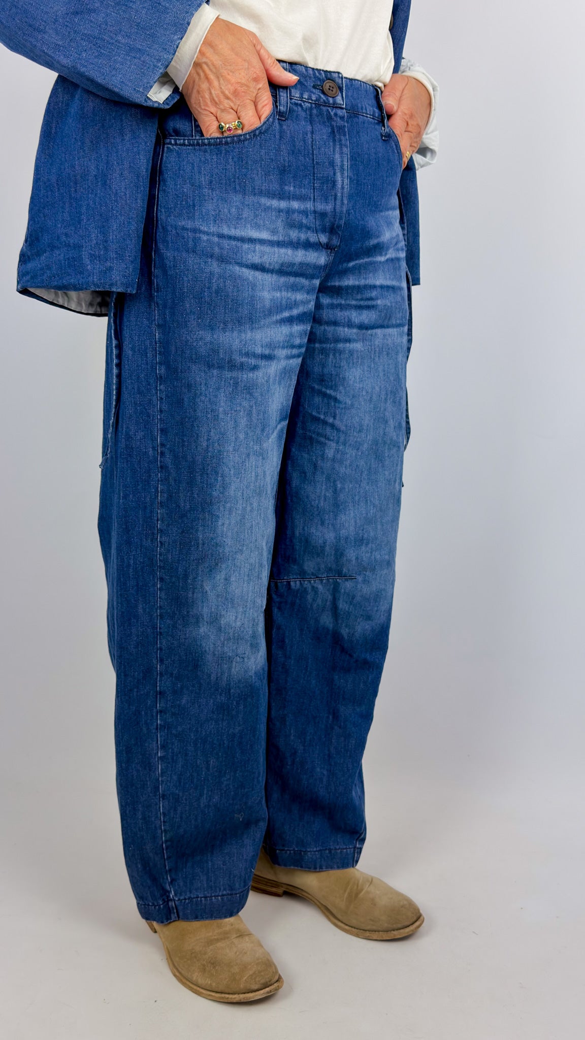 Aequamente 254 Trousers Washed