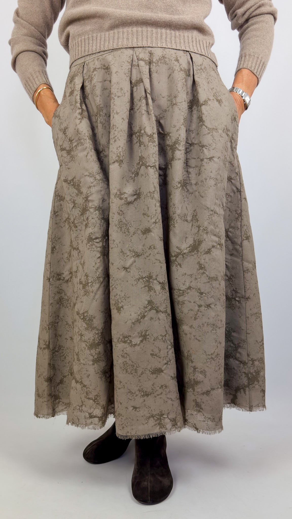 Aequamente 230 Skirt Tortora