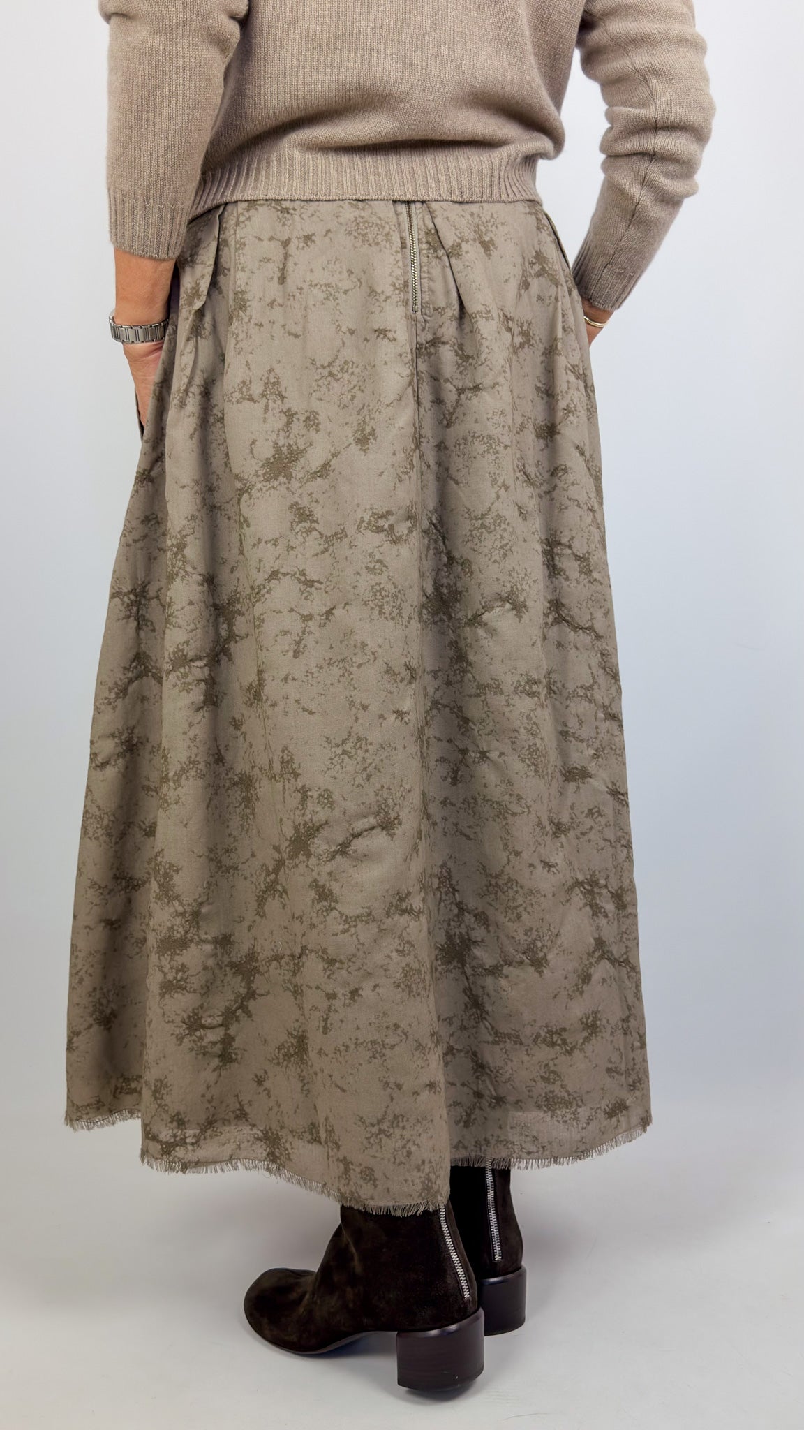 Aequamente 230 Skirt Tortora