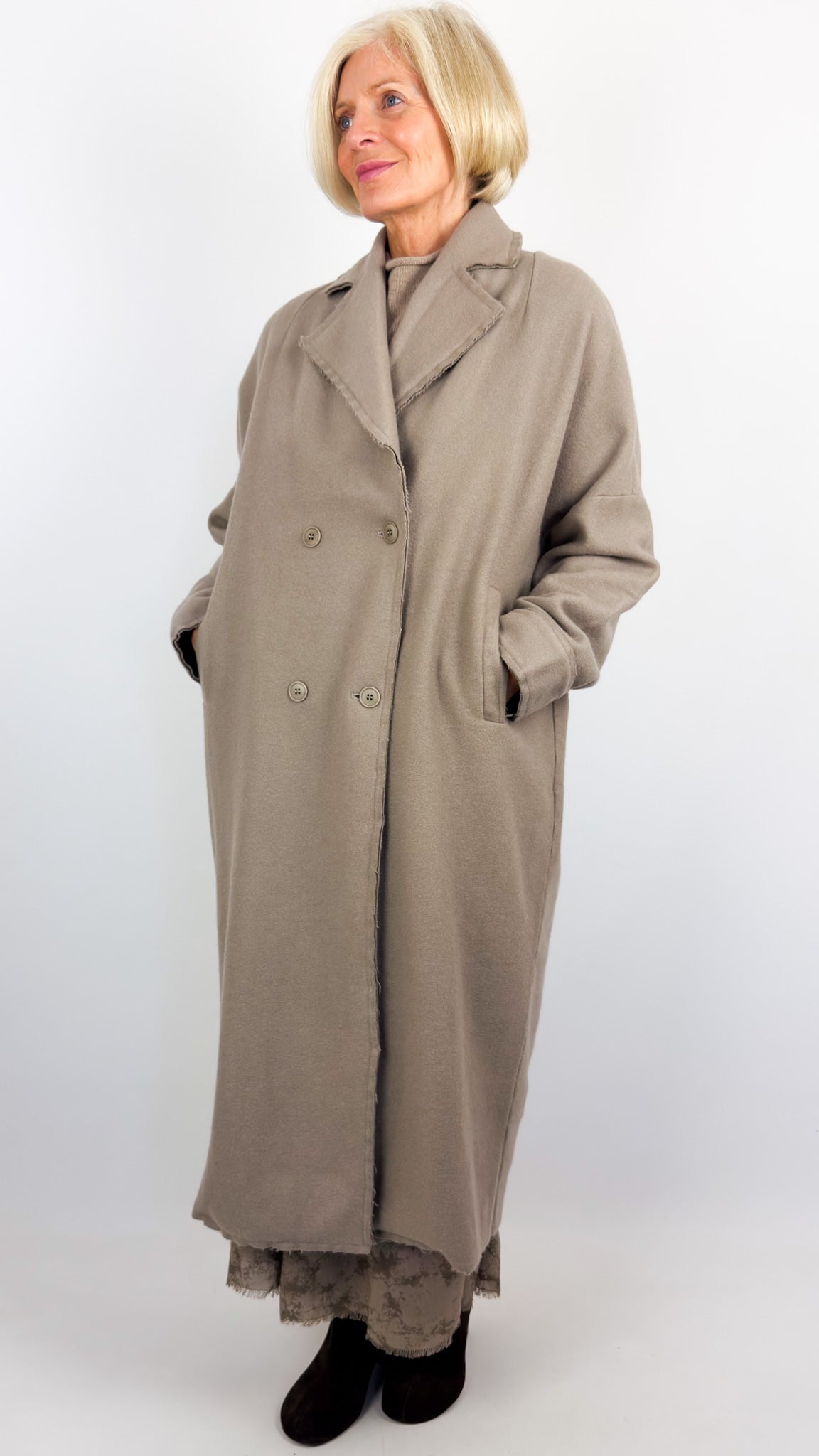 Aequamente 211 Coat Tortora