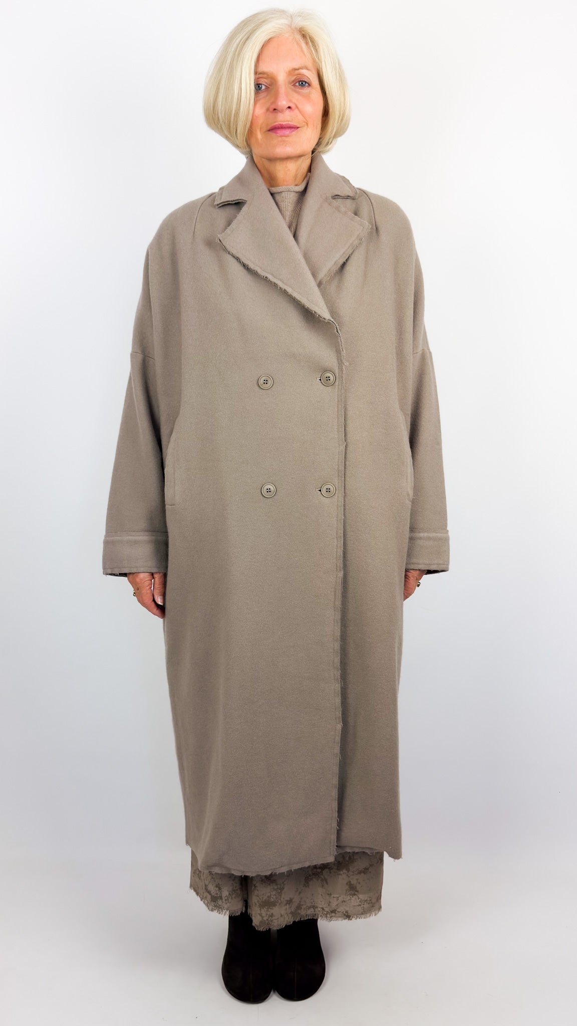 Aequamente 211 Coat Tortora