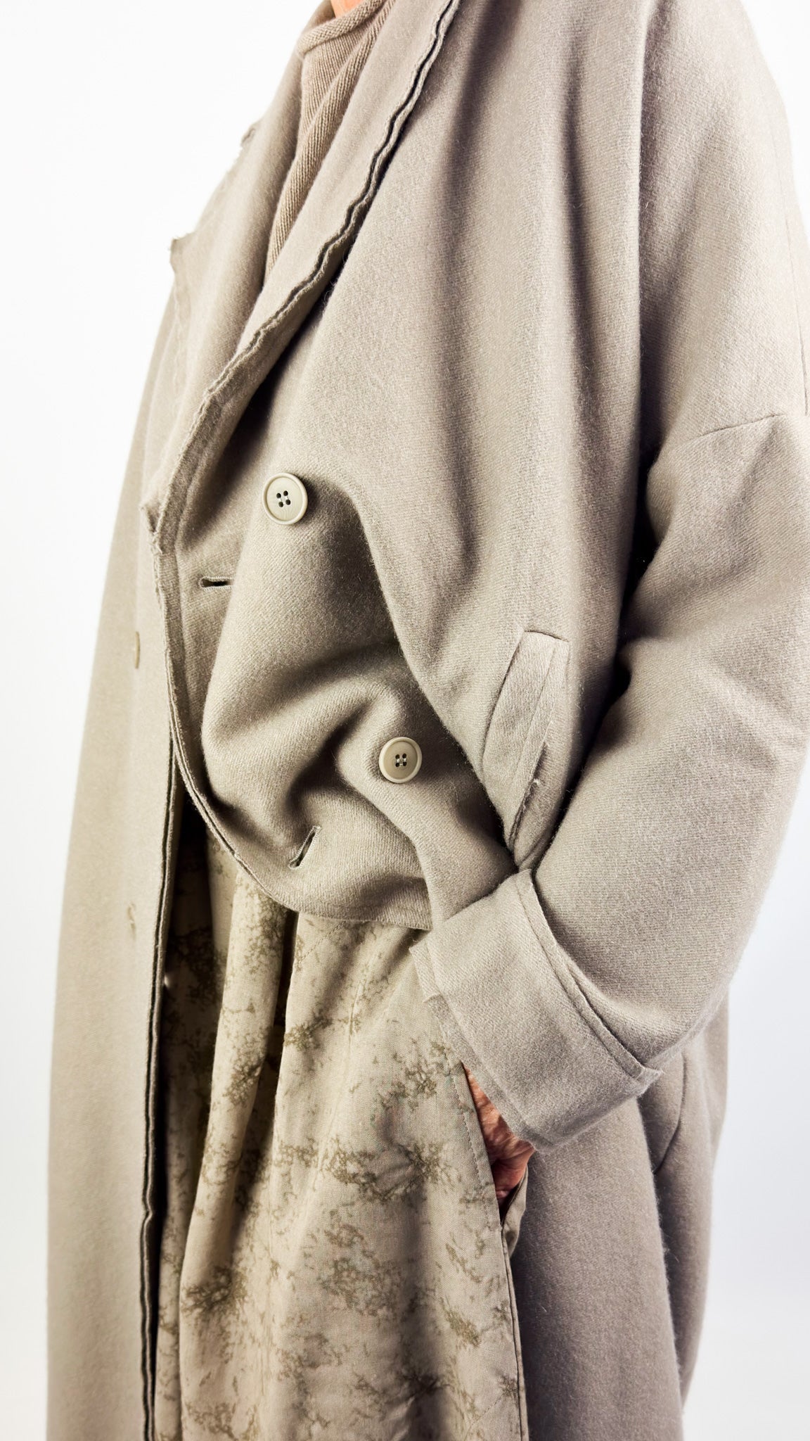 Aequamente 211 Coat Tortora