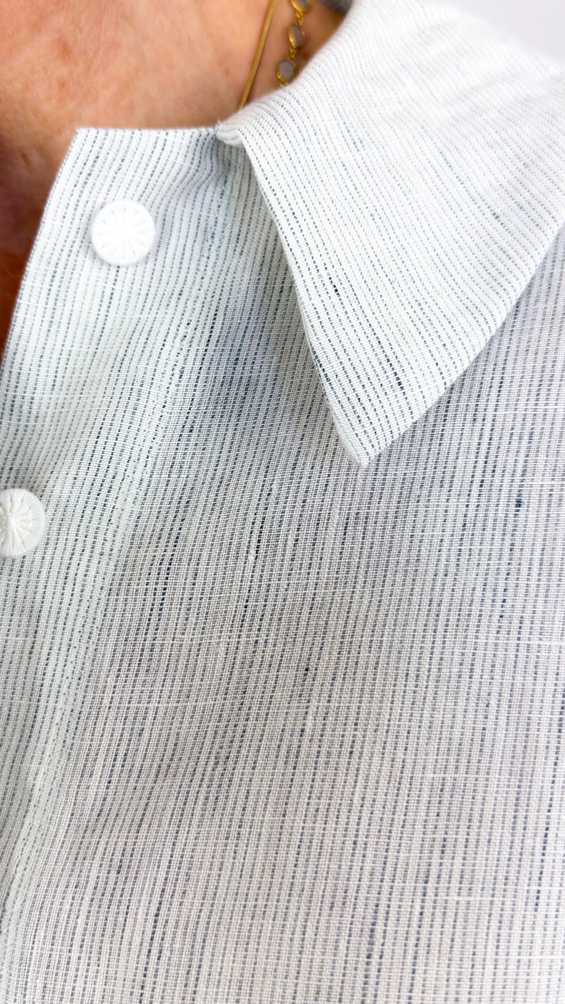 Der Antagonist S23 Shirt White Stripe
