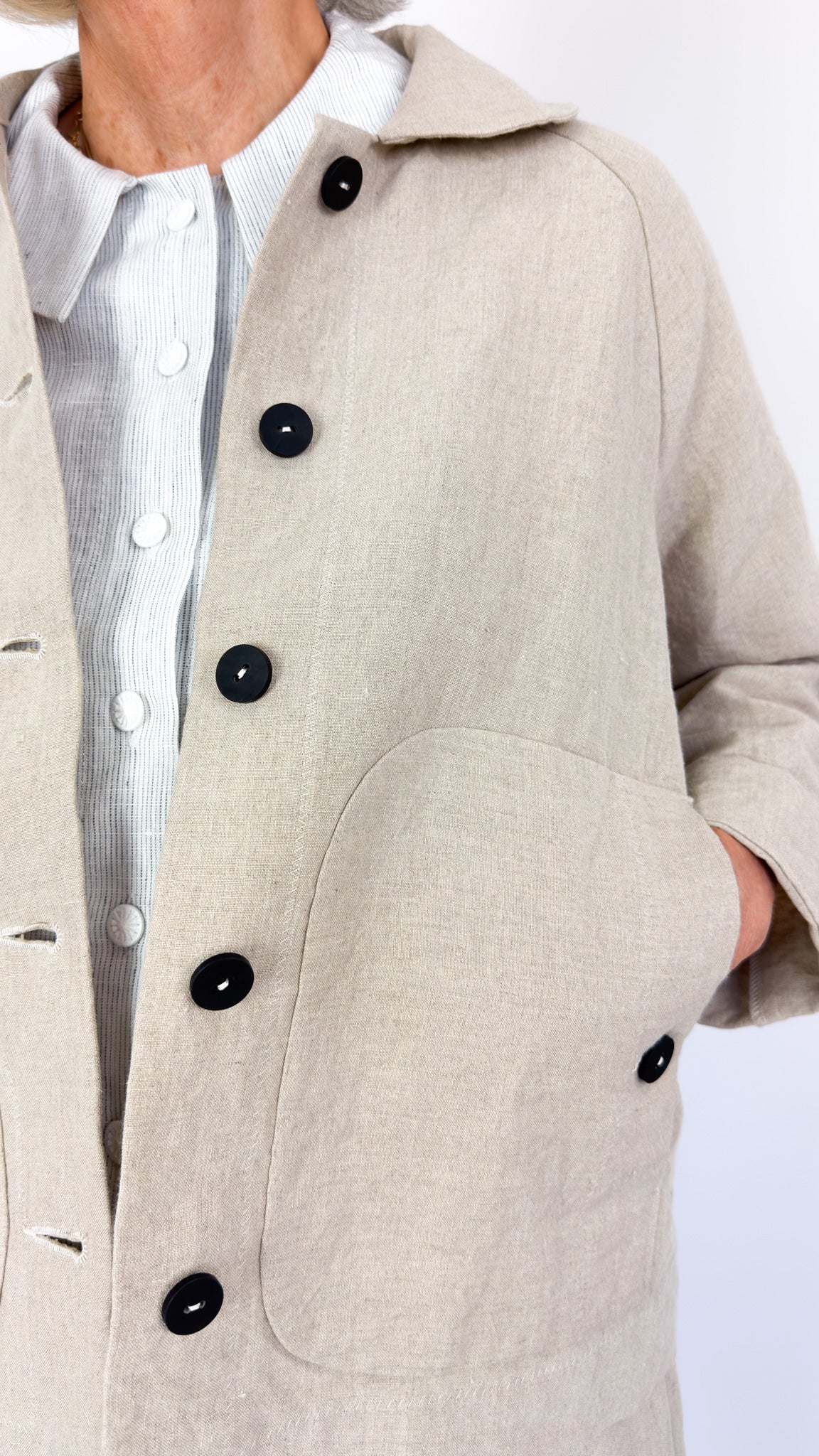 Der Antagonist J48 Jacket Ecru
