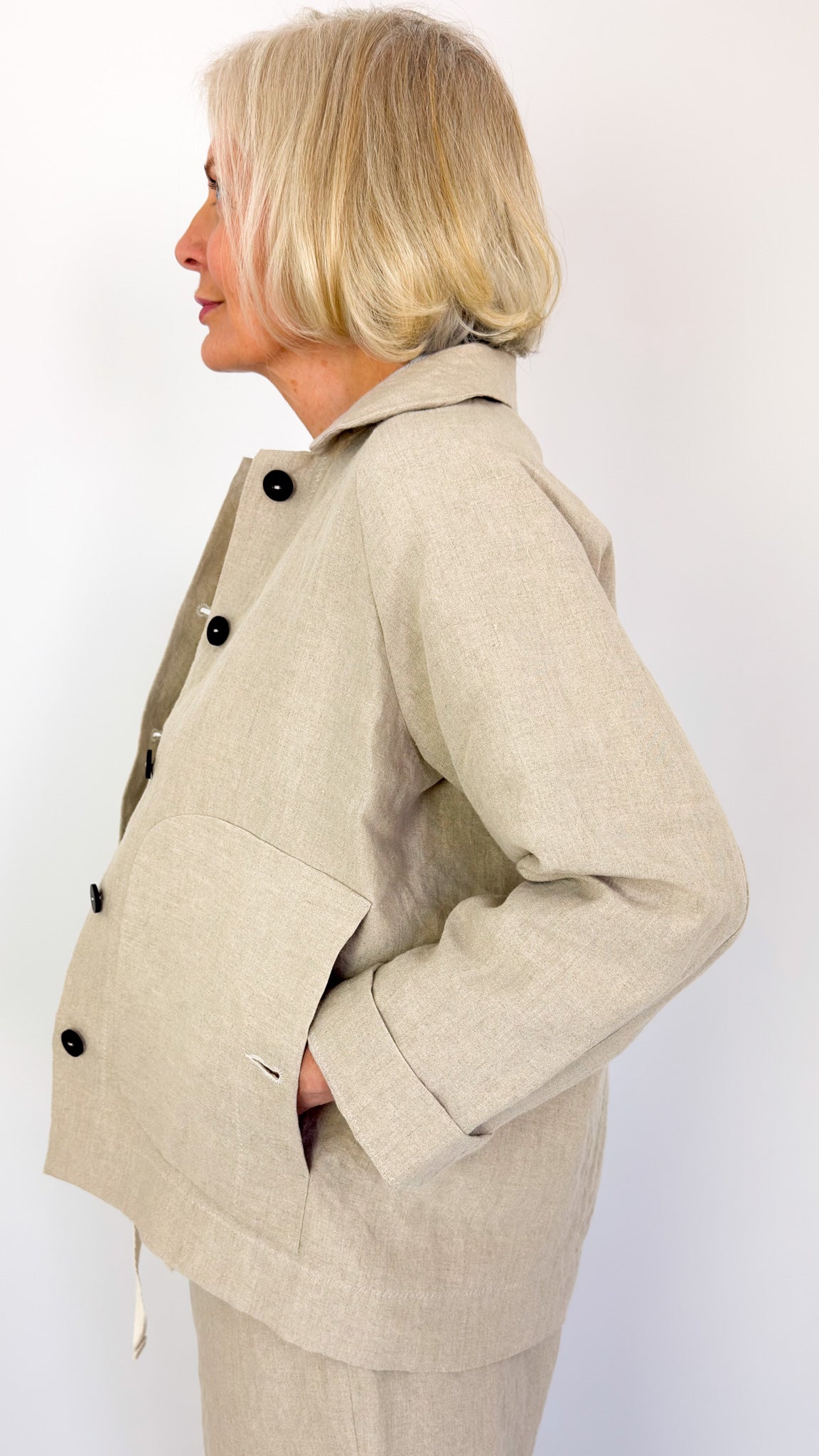 Der Antagonist J48 Jacket Ecru
